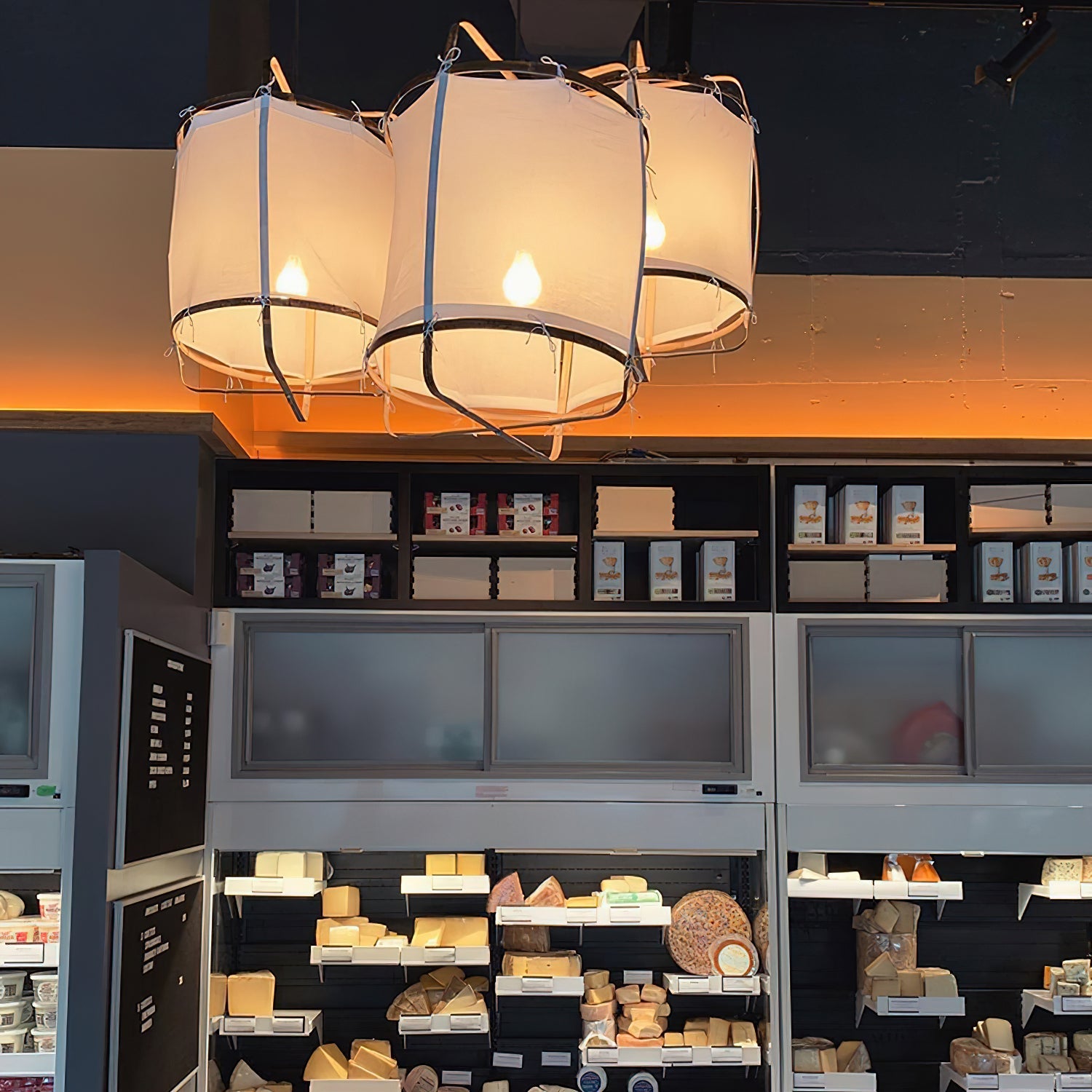Ay illuminate Pendant Light - Blowlighting