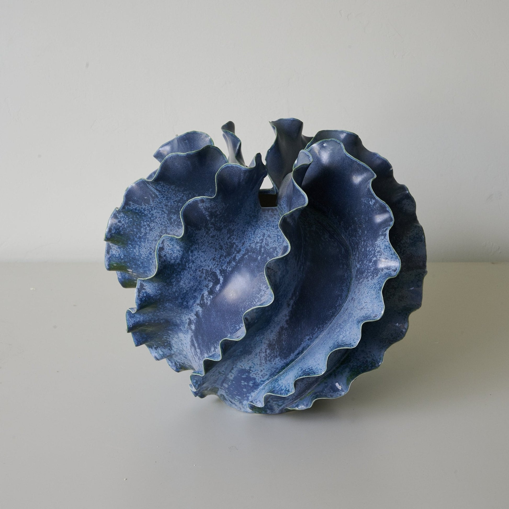 Azure Wave Table Lamp - Blowlighting