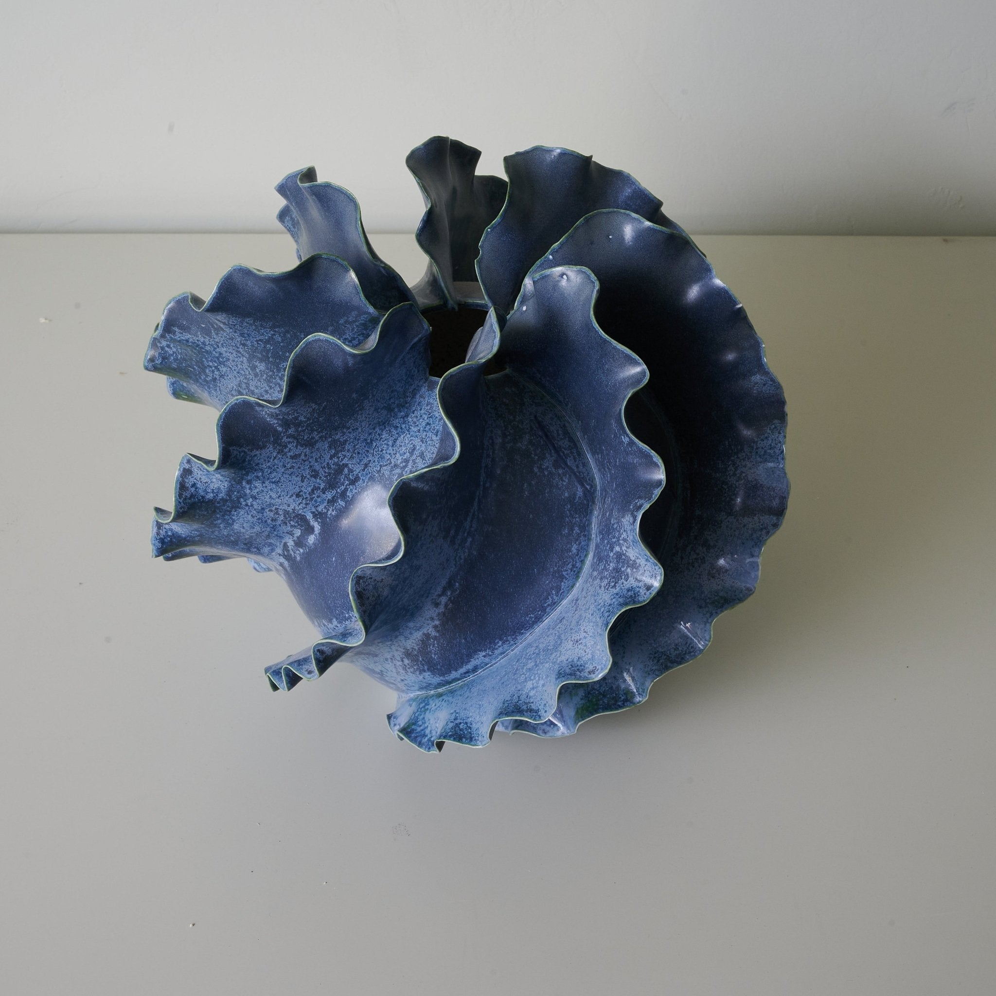 Azure Wave Table Lamp - Blowlighting