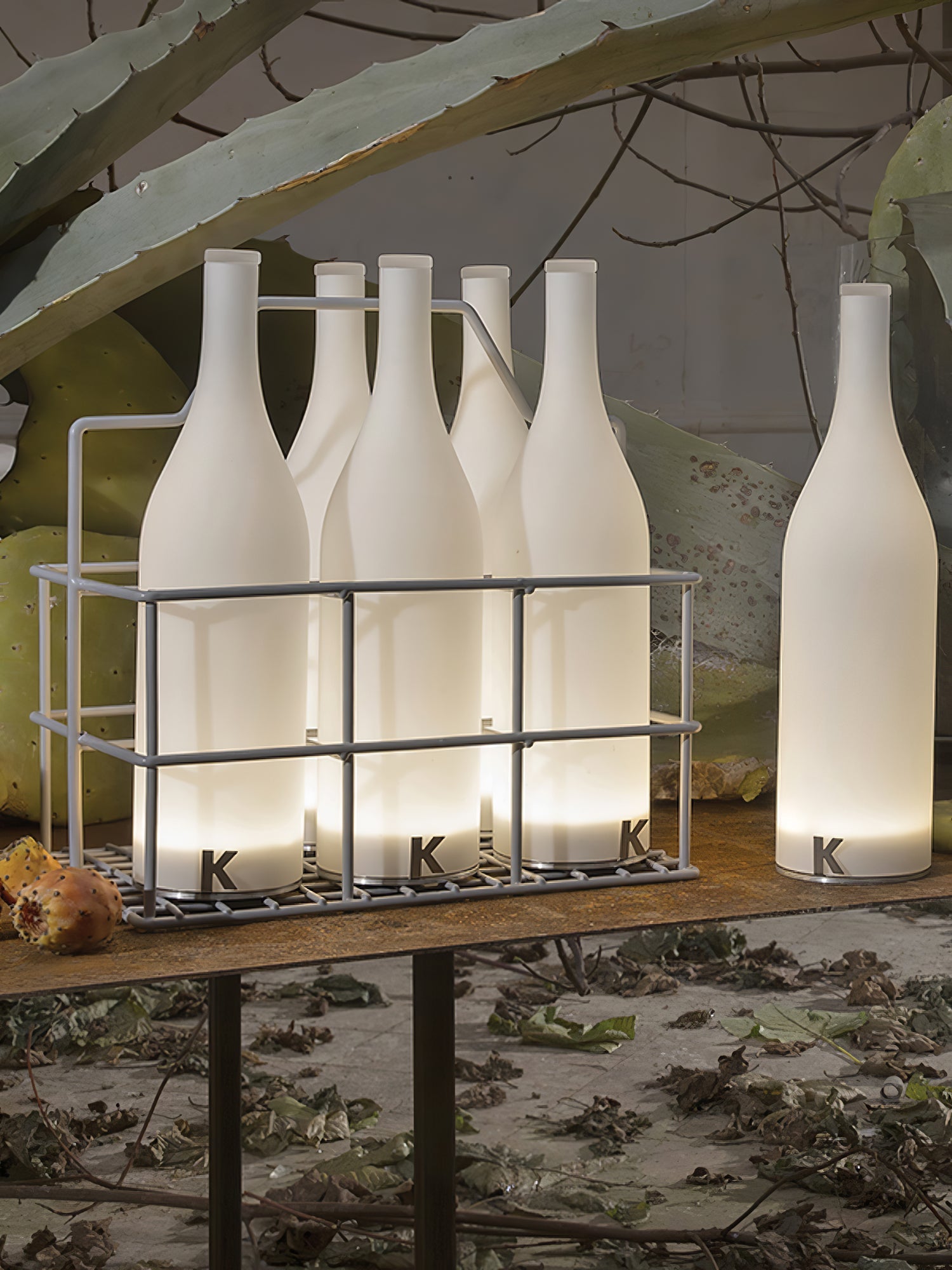 Bacco Built-in Battery Table Lamp - Blowlighting
