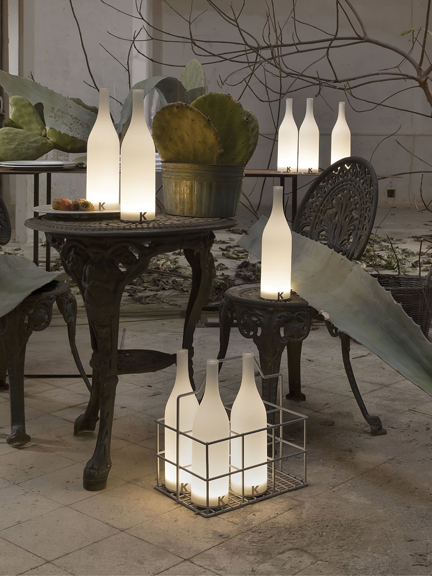Bacco Built-in Battery Table Lamp - Blowlighting
