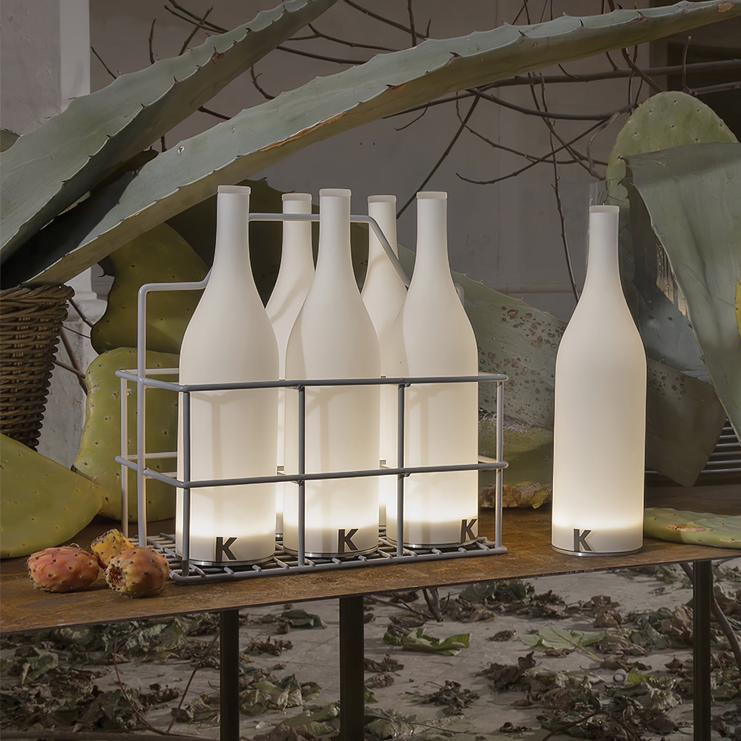 Bacco Built-in Battery Table Lamp - Blowlighting