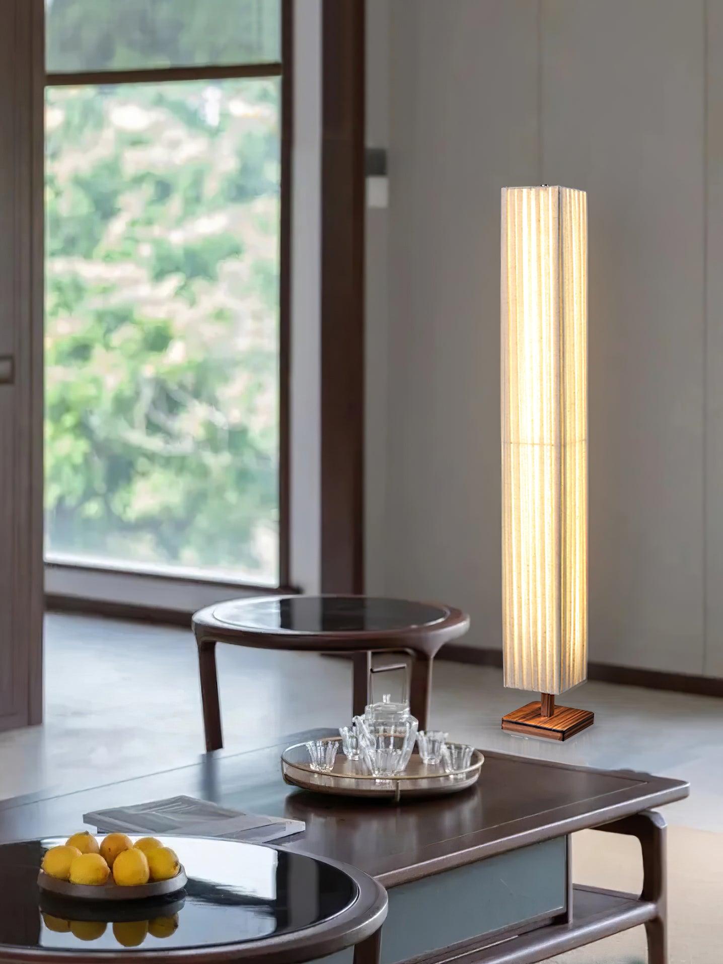 Bailey Floor Lamp - Blowlighting