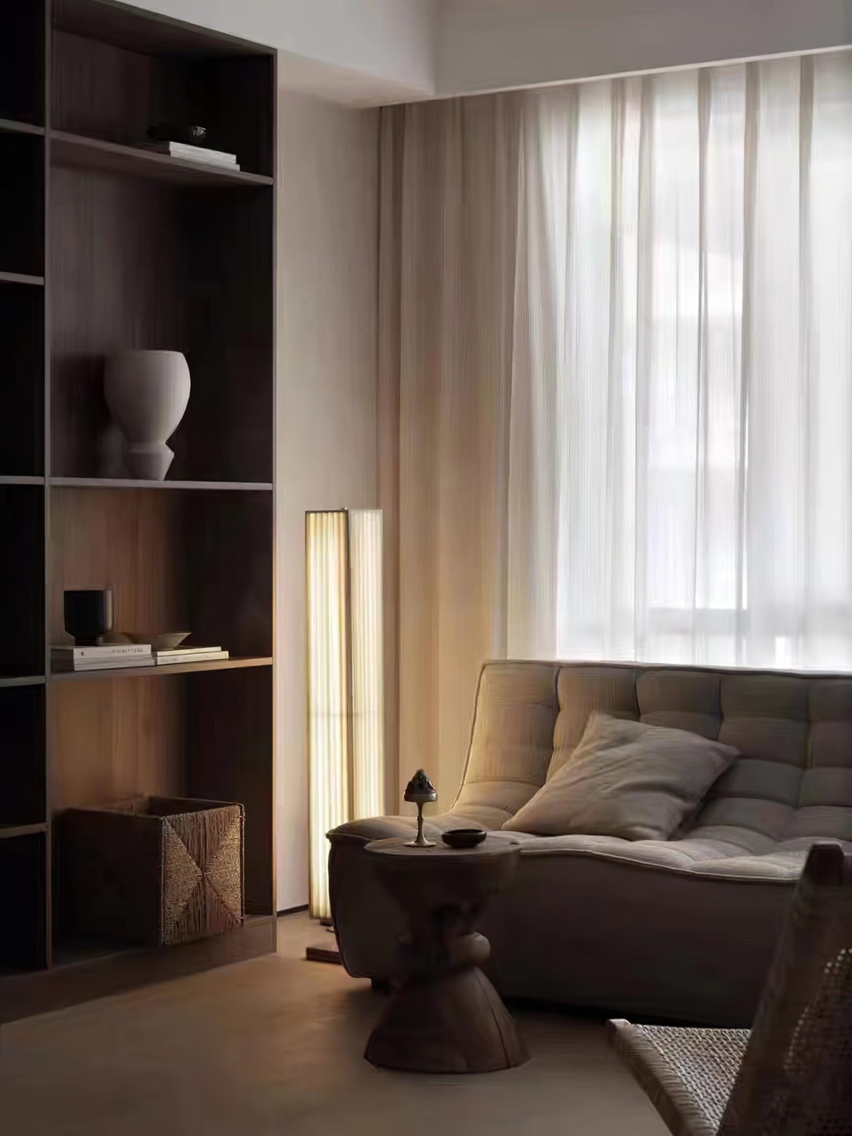 Bailey Floor Lamp - Blowlighting