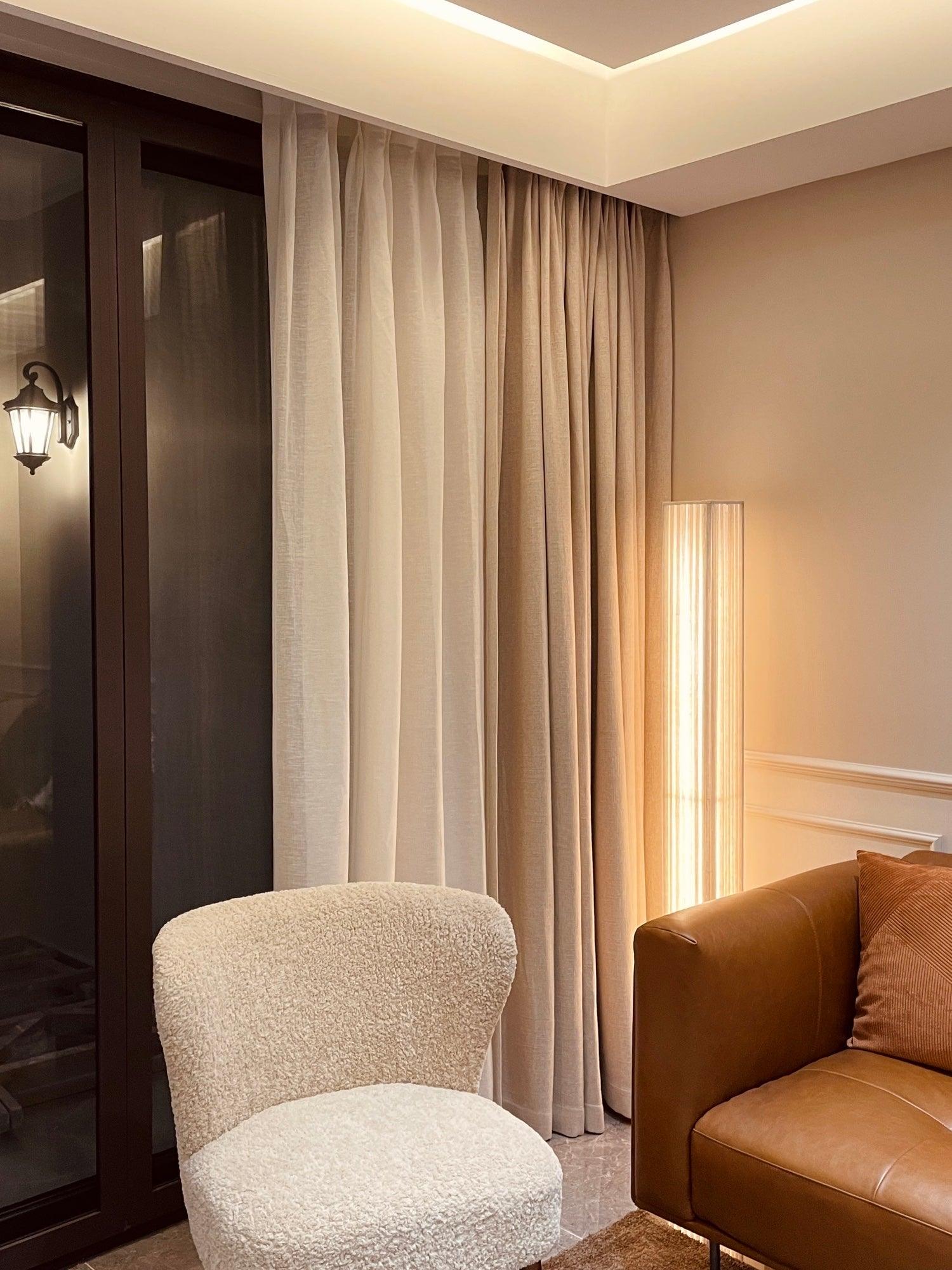 Bailey Floor Lamp - Blowlighting