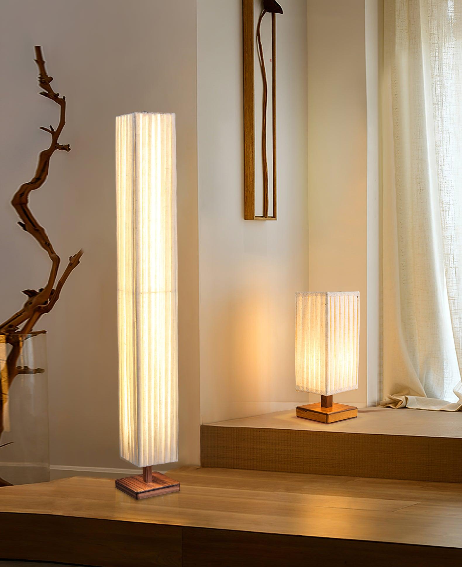 Bailey Floor Lamp - Blowlighting