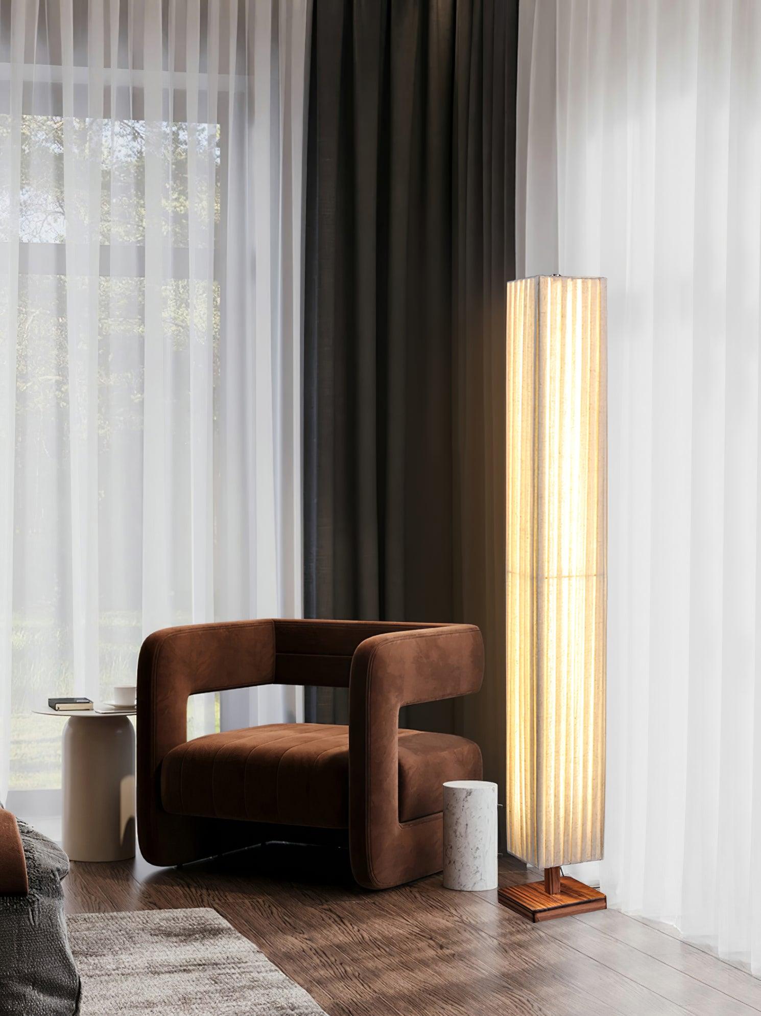 Bailey Floor Lamp - Blowlighting