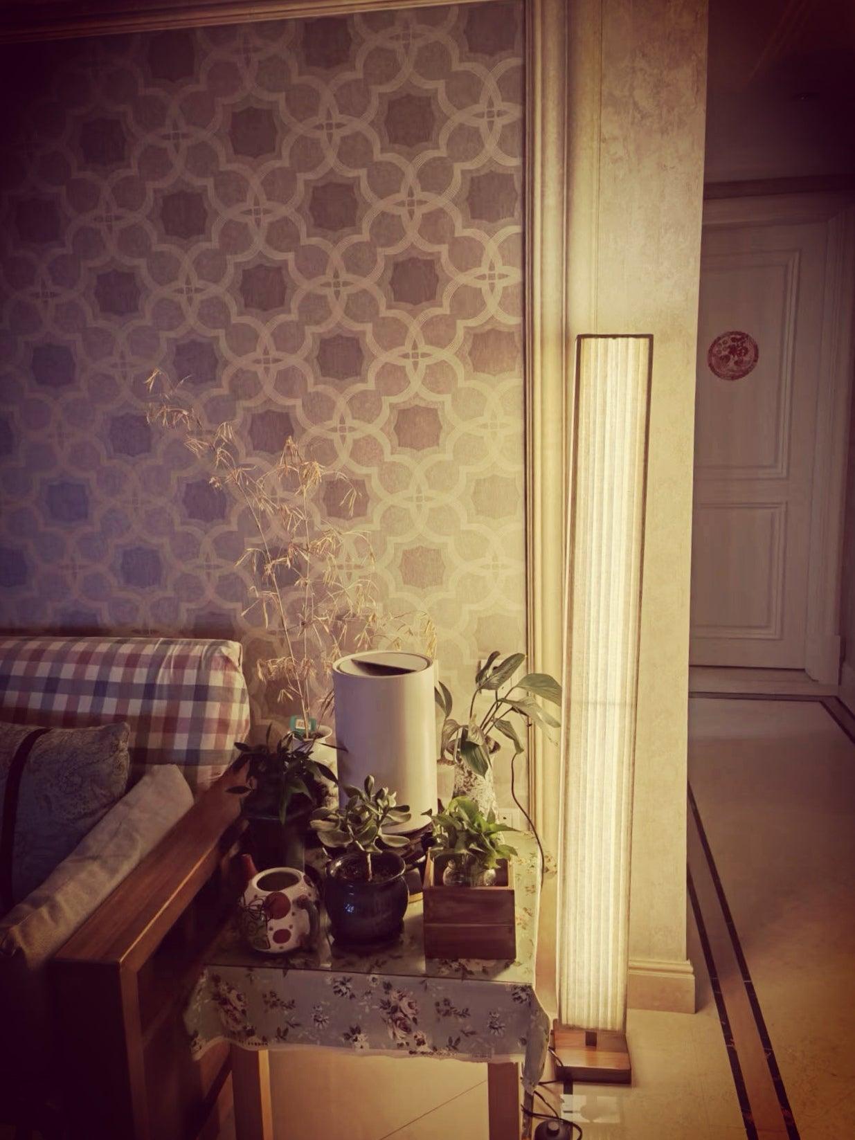 Bailey Floor Lamp - Blowlighting