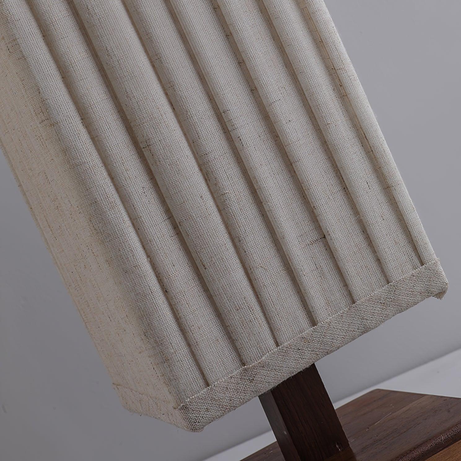 Bailey Floor Lamp - Blowlighting