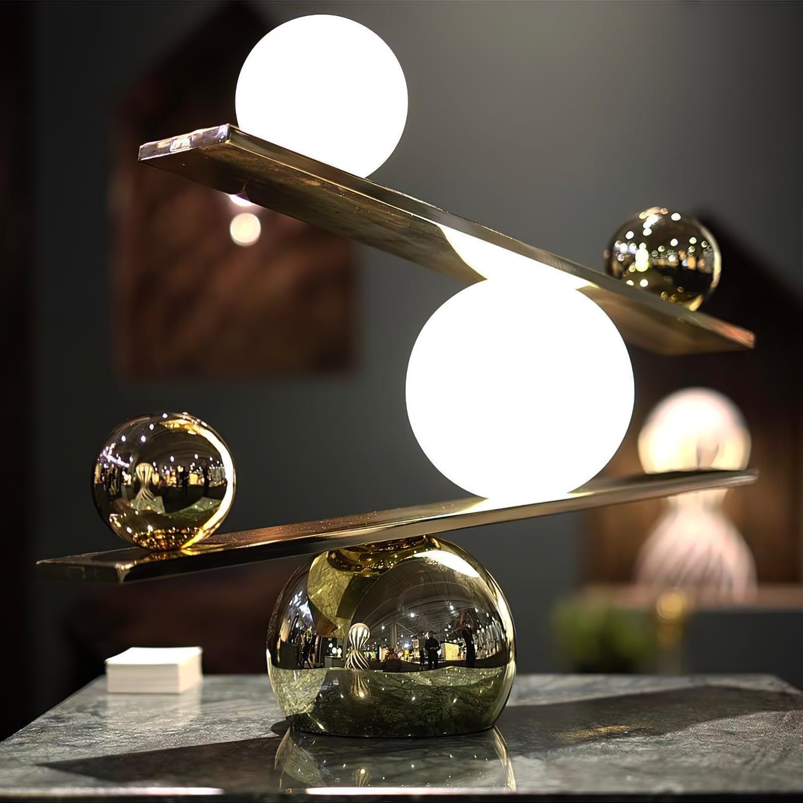 Usilus Table Lamp - Blowlighting