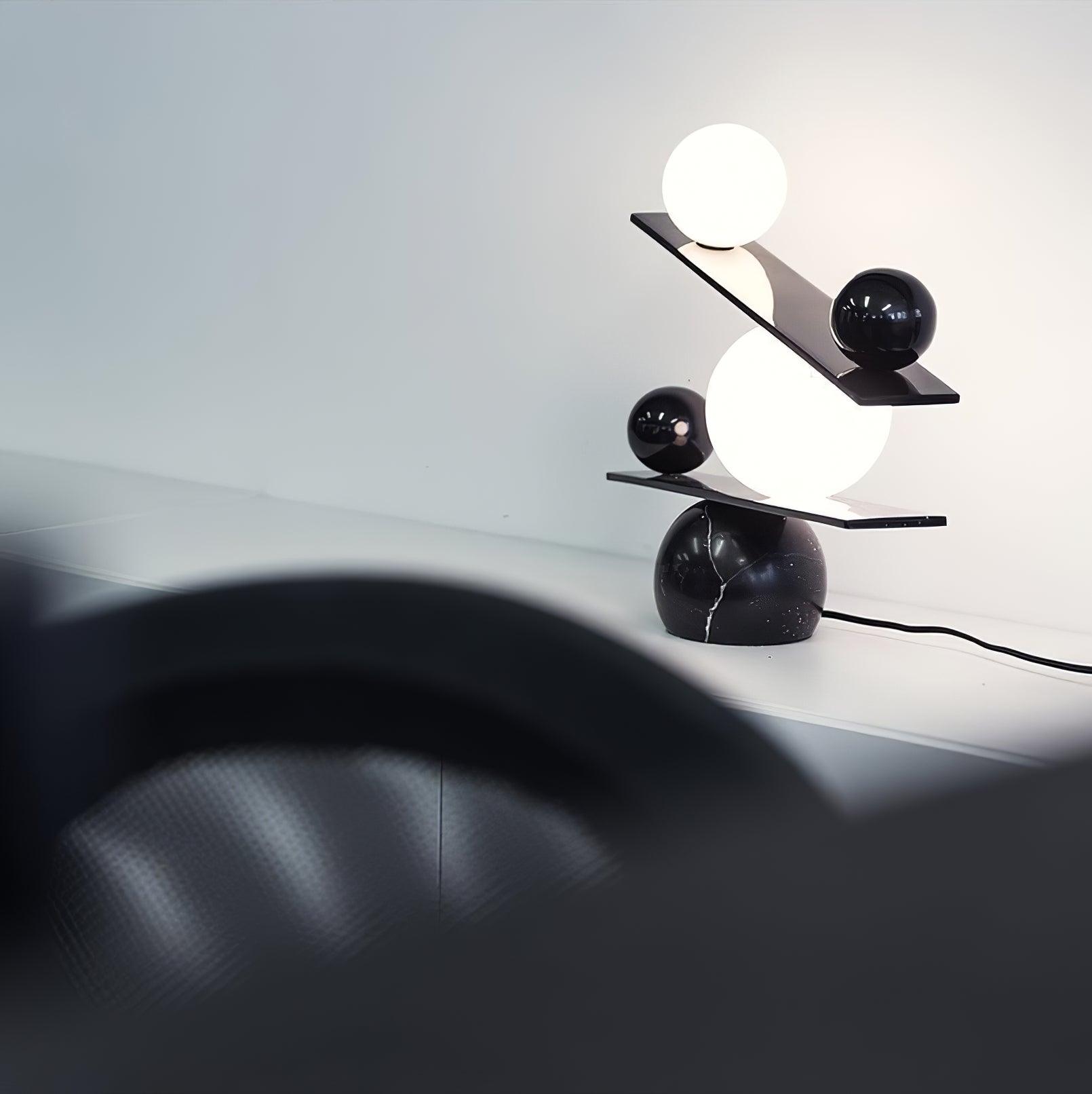 Usilus Table Lamp - Blowlighting