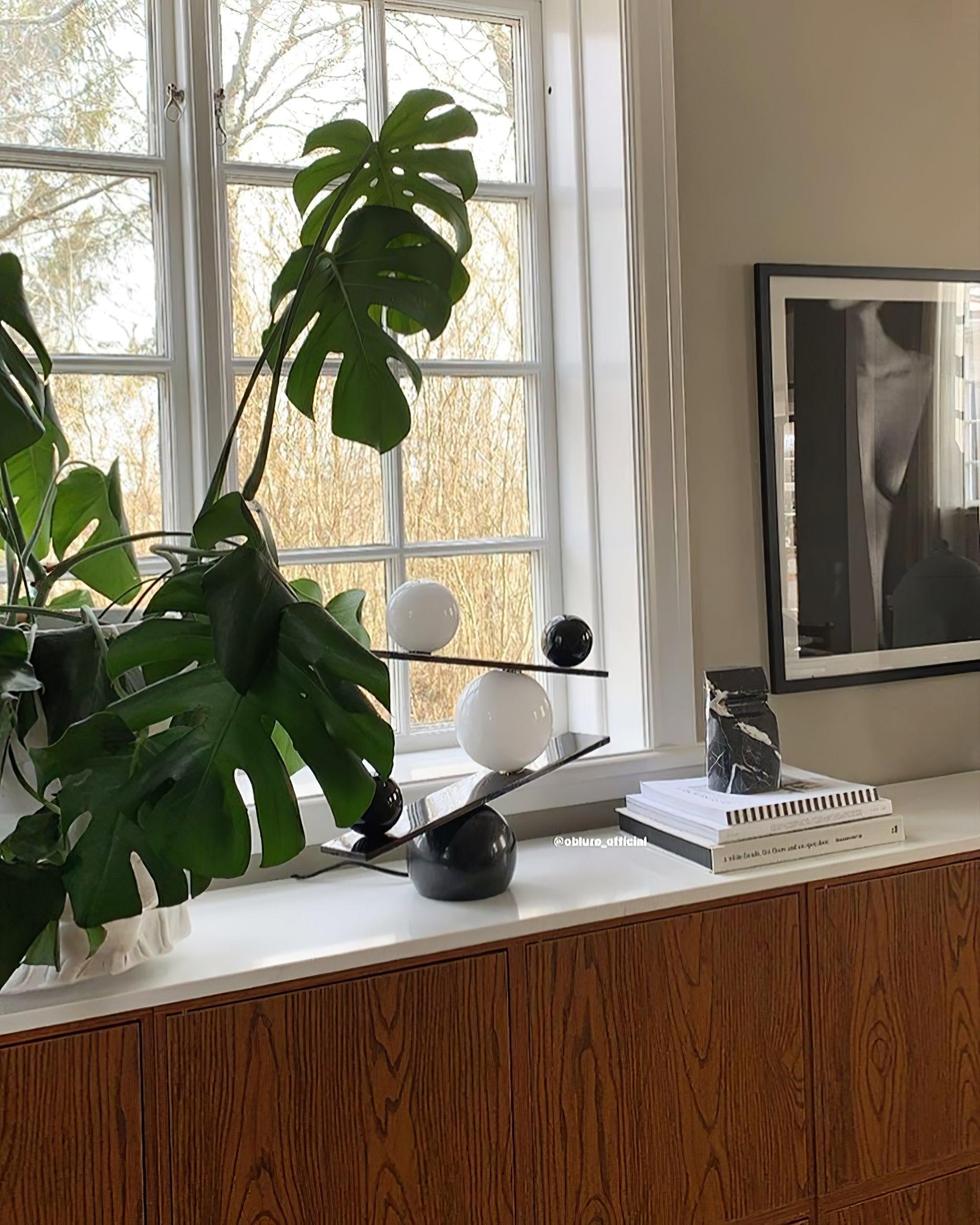 Usilus Table Lamp - Blowlighting