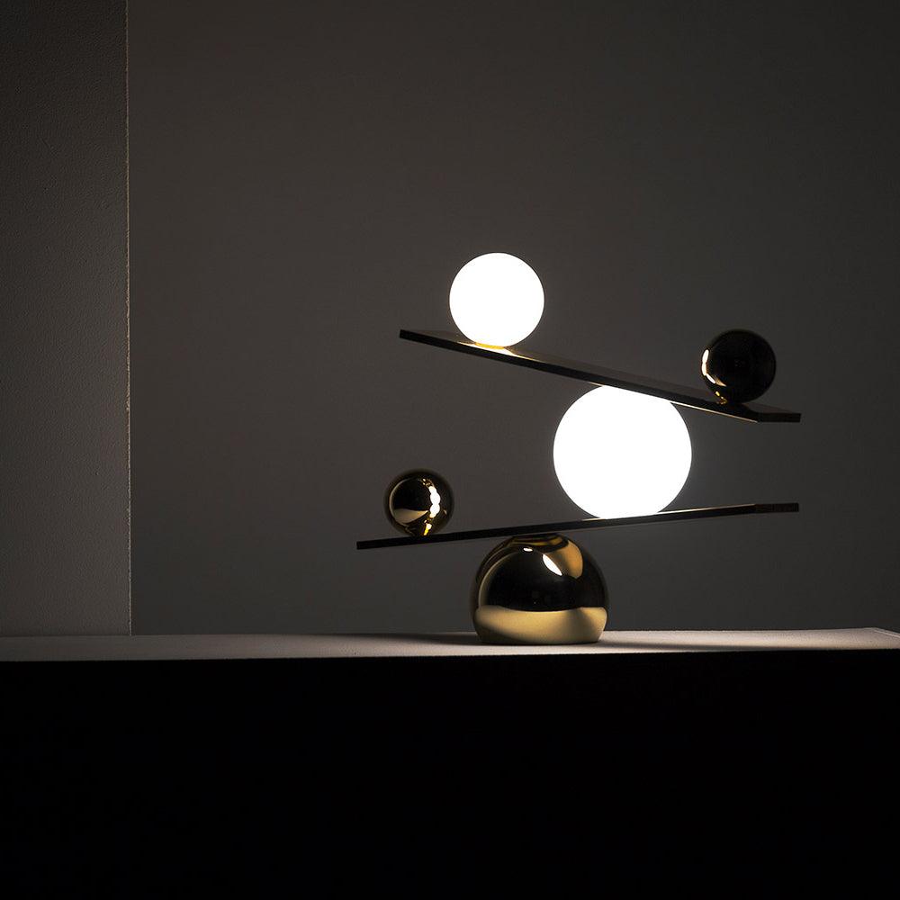 Usilus Table Lamp - Blowlighting