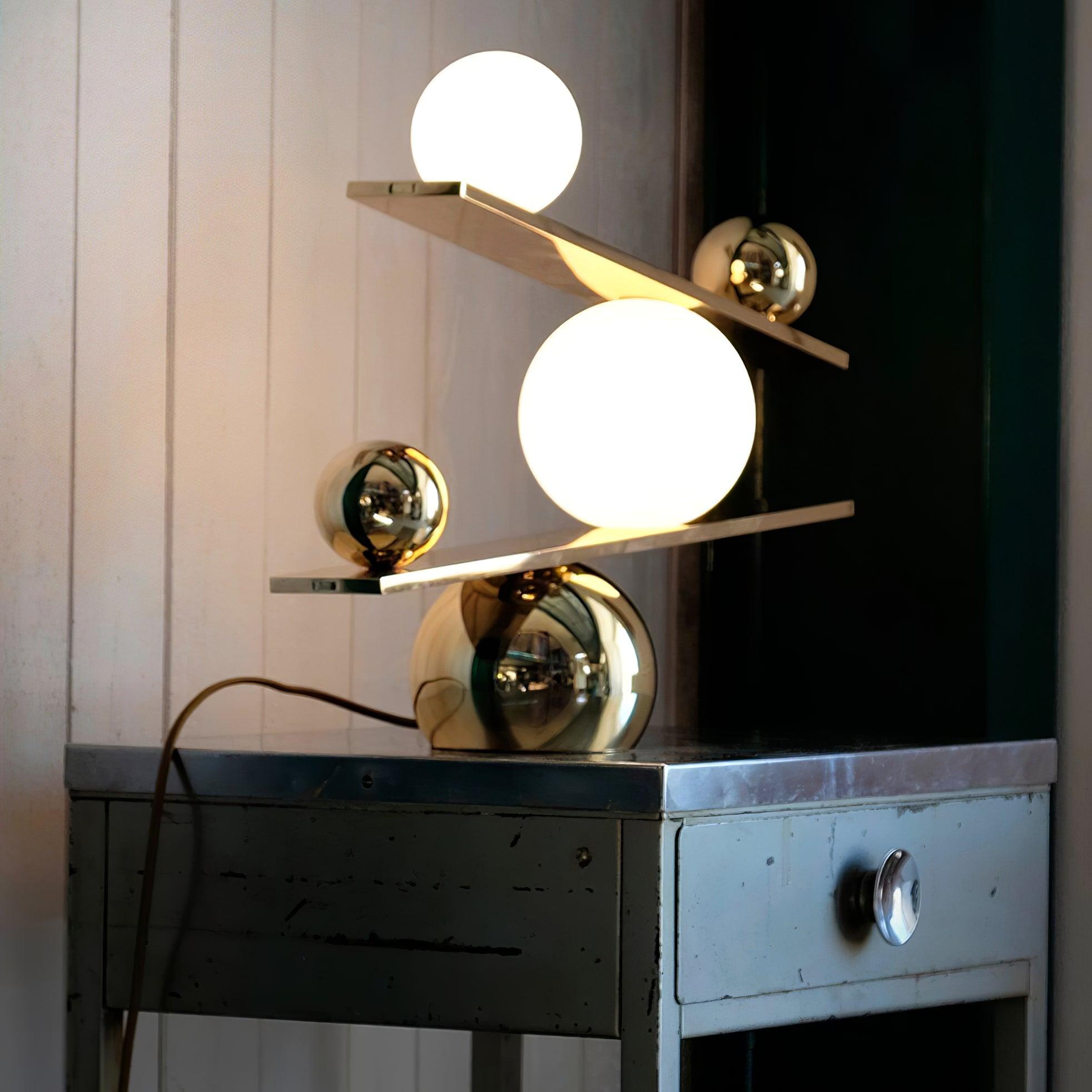 Usilus Table Lamp - Blowlighting