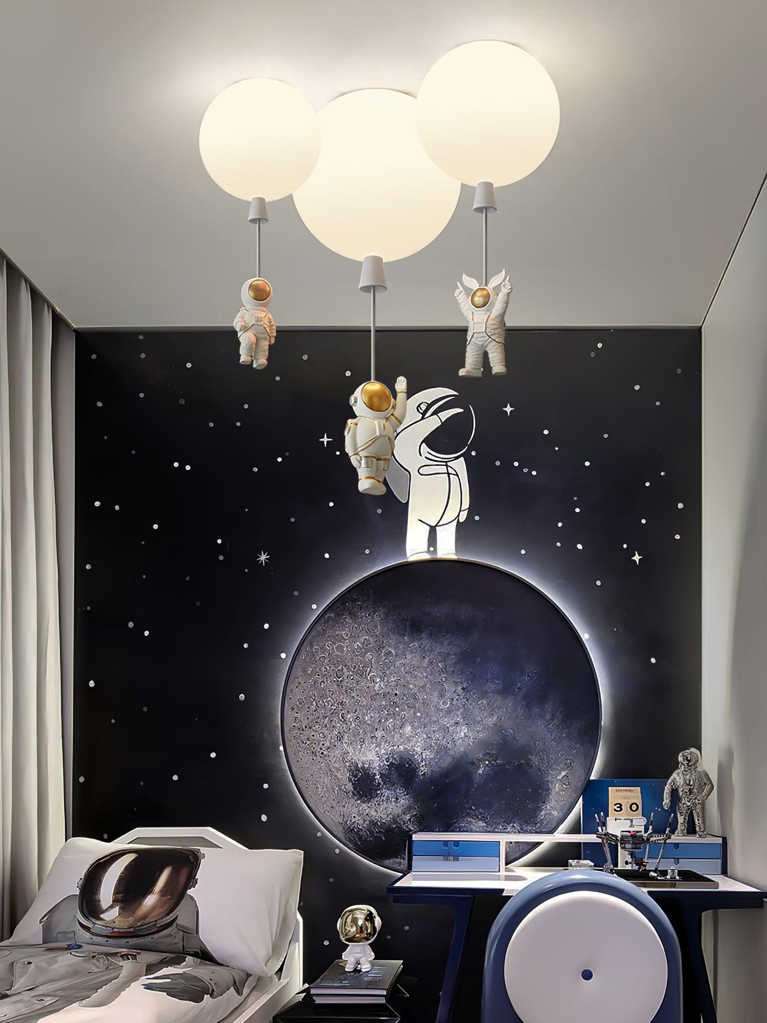 Balloon Glossy Ceiling Light - Blowlighting