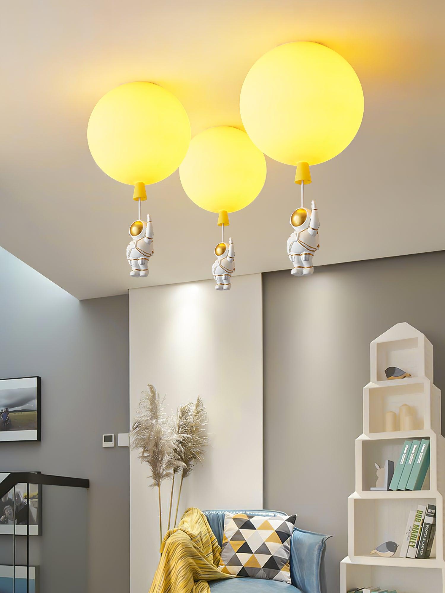 Balloon Glossy Ceiling Light - Blowlighting