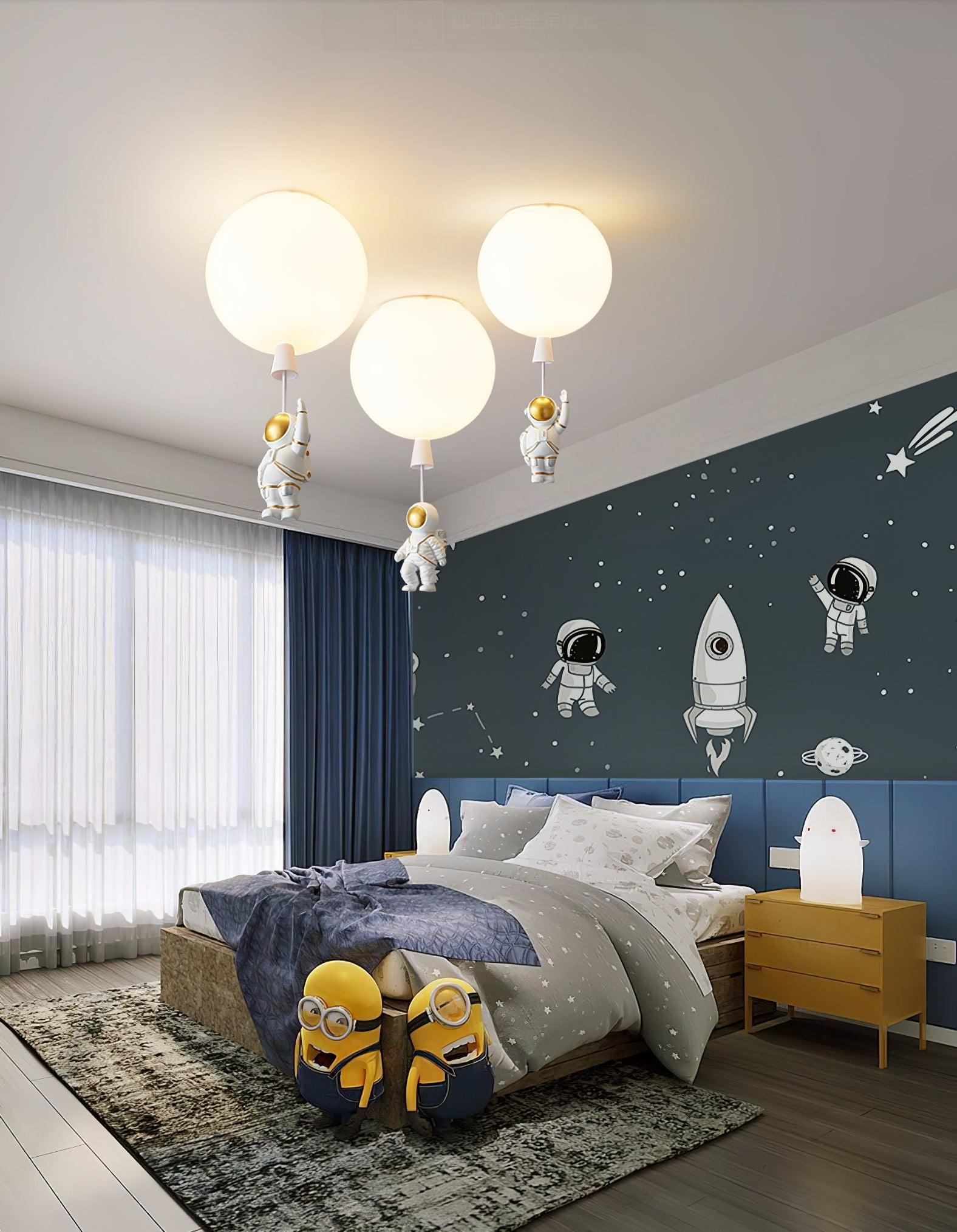 Balloon Glossy Ceiling Light - Blowlighting