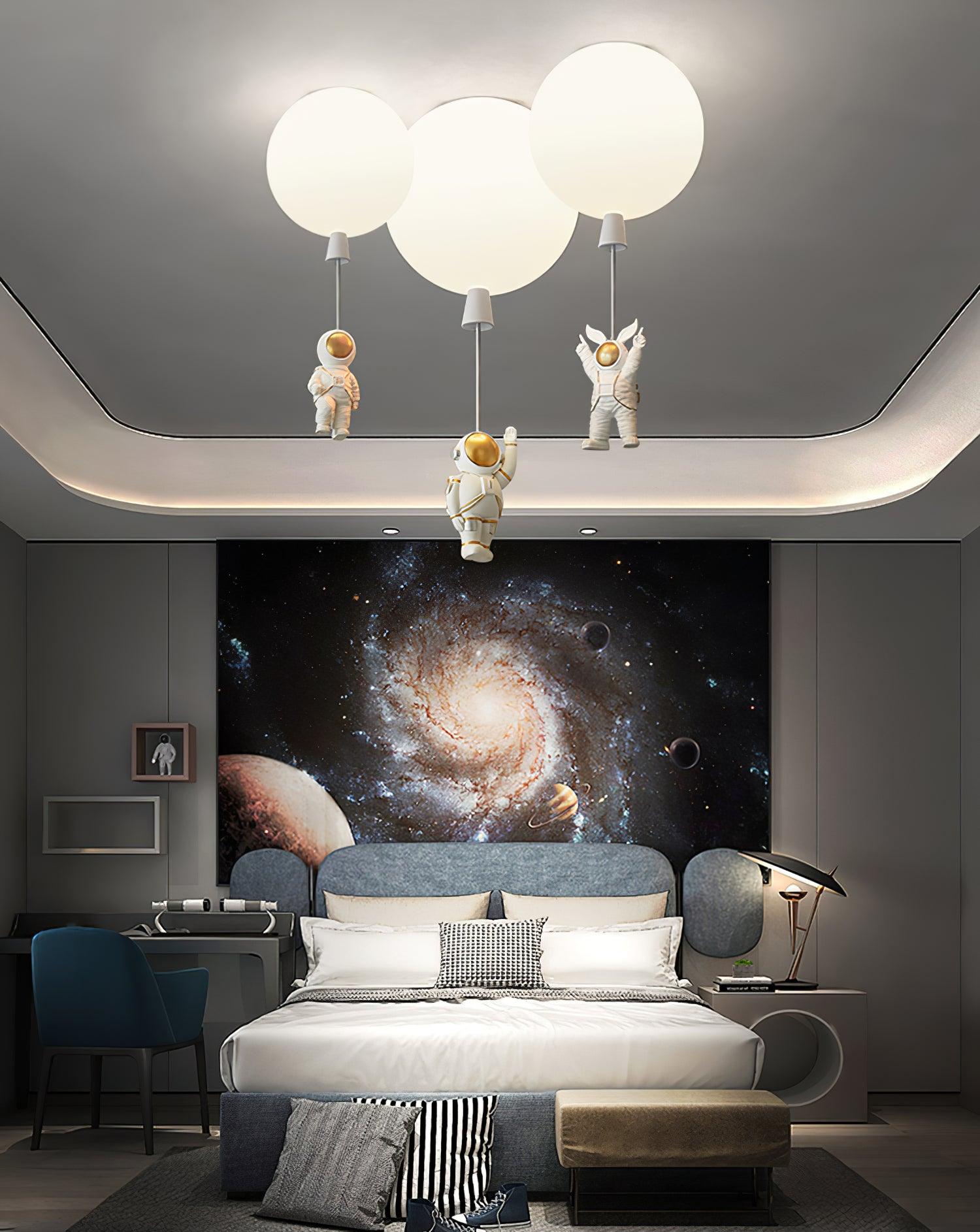 Balloon Glossy Ceiling Light - Blowlighting