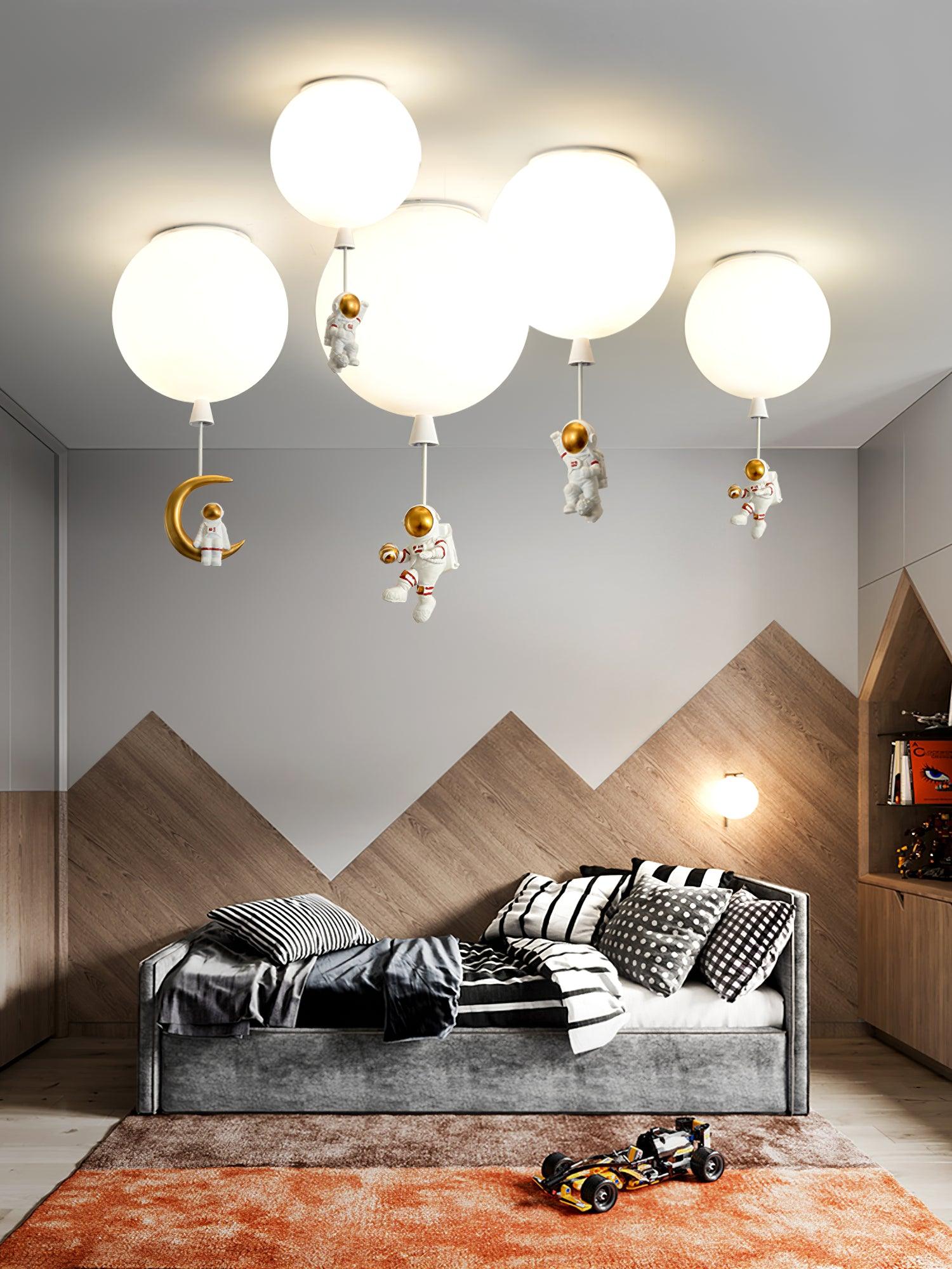 Balloon Glossy Ceiling Light - Blowlighting