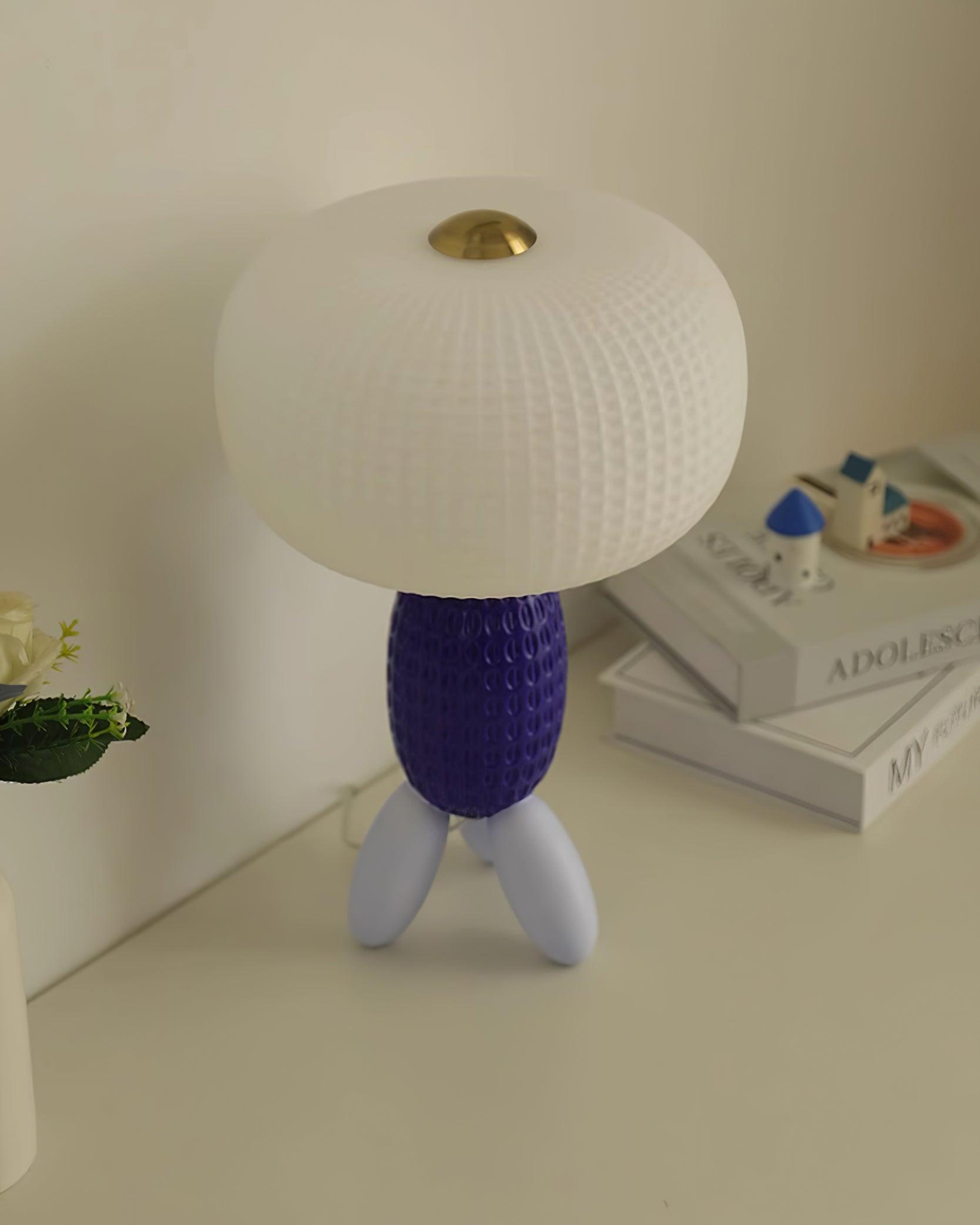 Abigail Modern Glass Table Lamp - Blowlighting