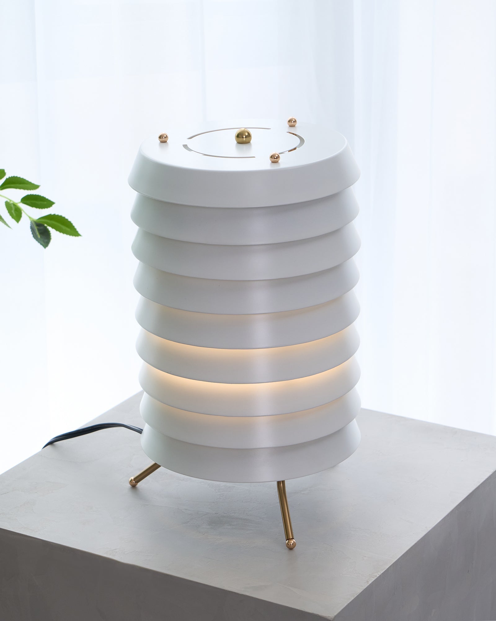 Baltic Tower Table Lamp - Blowlighting