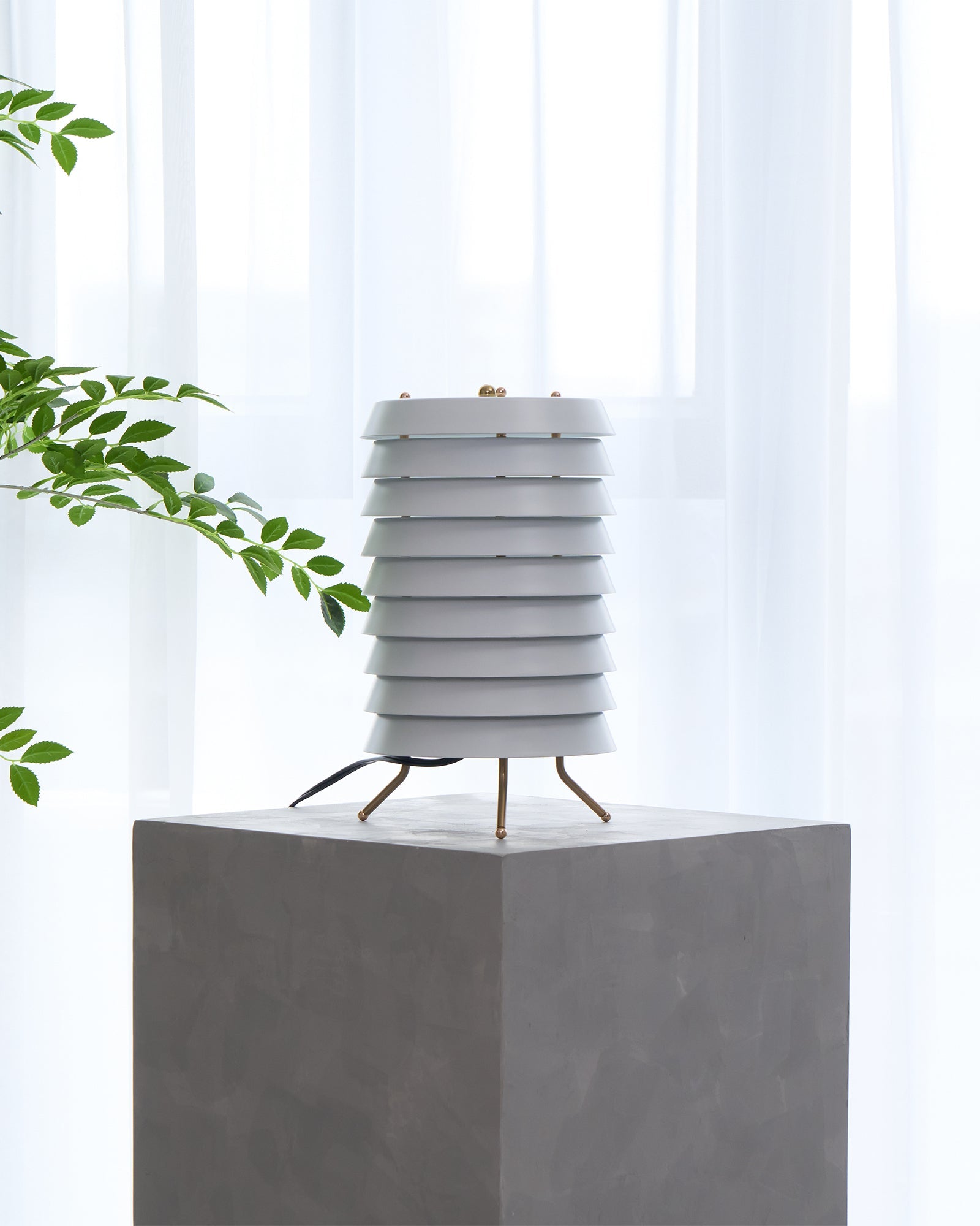 Baltic Tower Table Lamp - Blowlighting