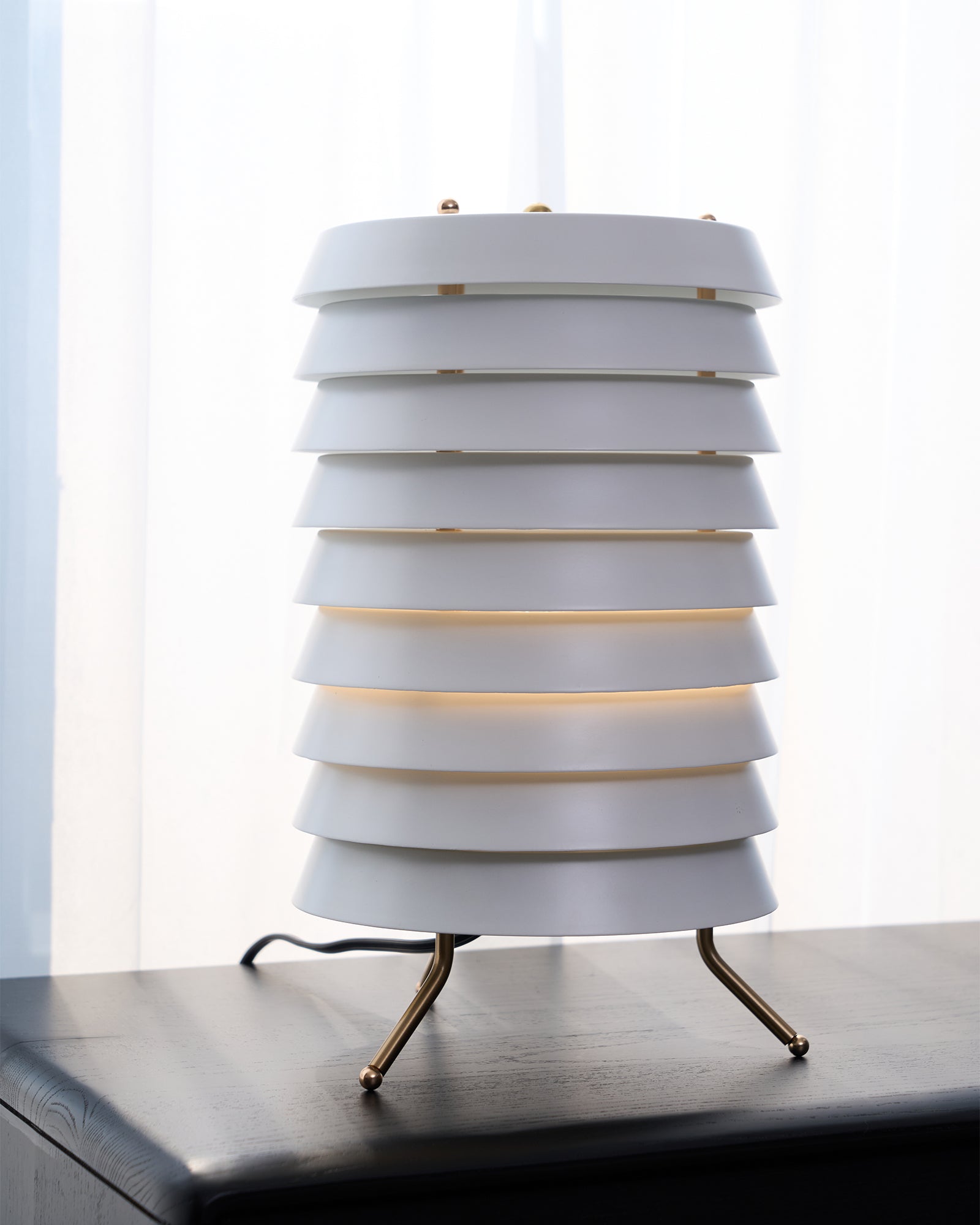 Baltic Tower Table Lamp - Blowlighting