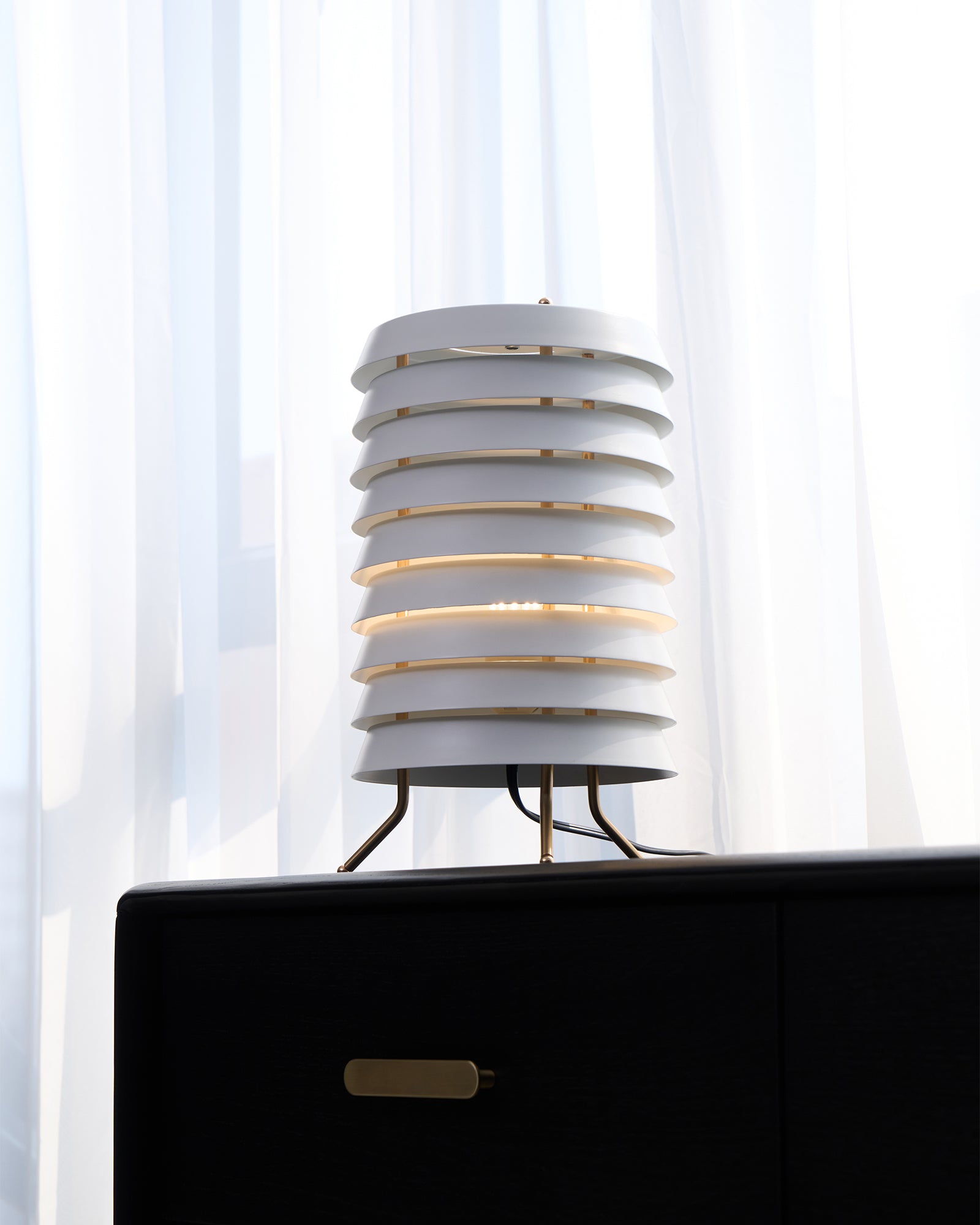 Baltic Tower Table Lamp - Blowlighting