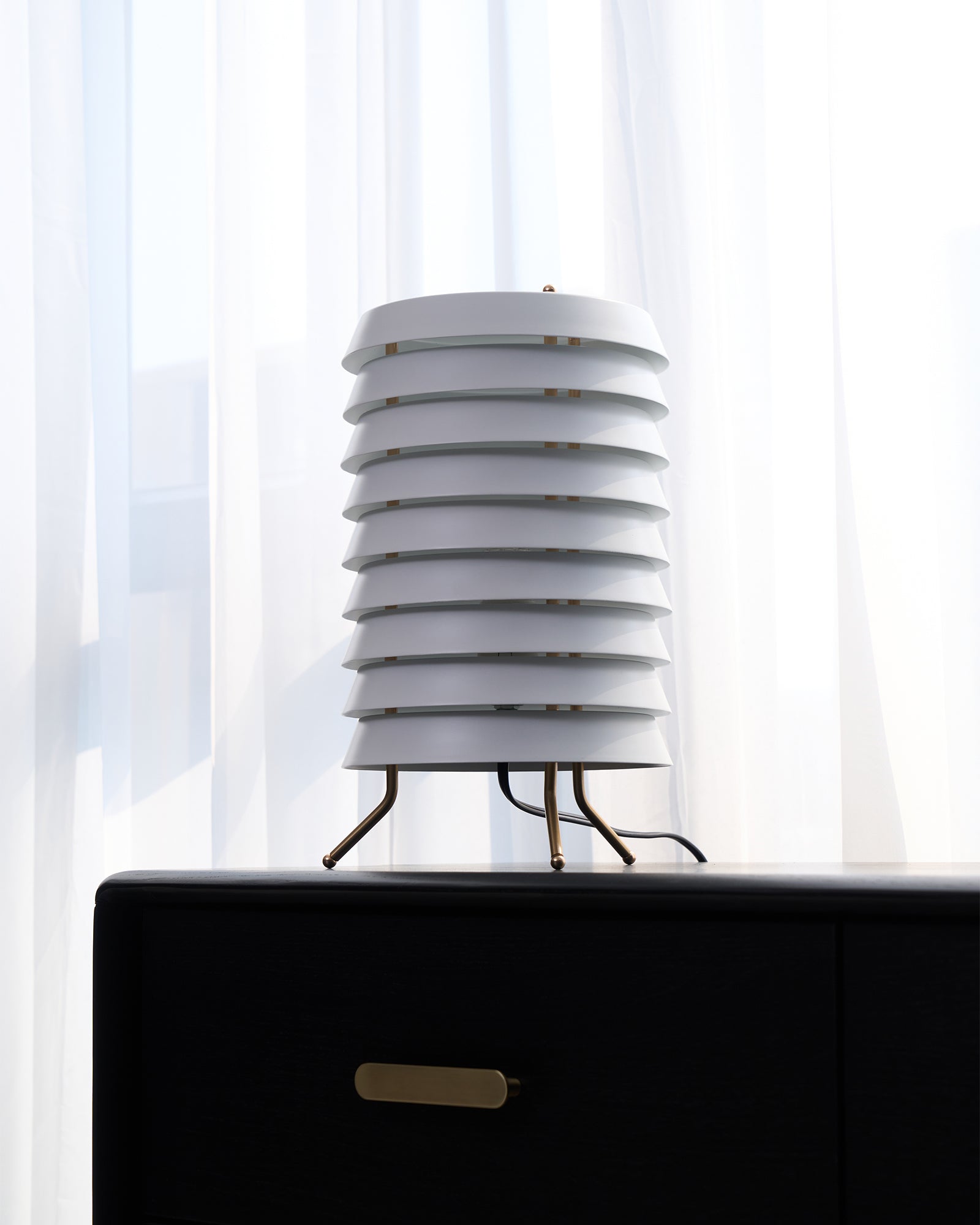Baltic Tower Table Lamp - Blowlighting