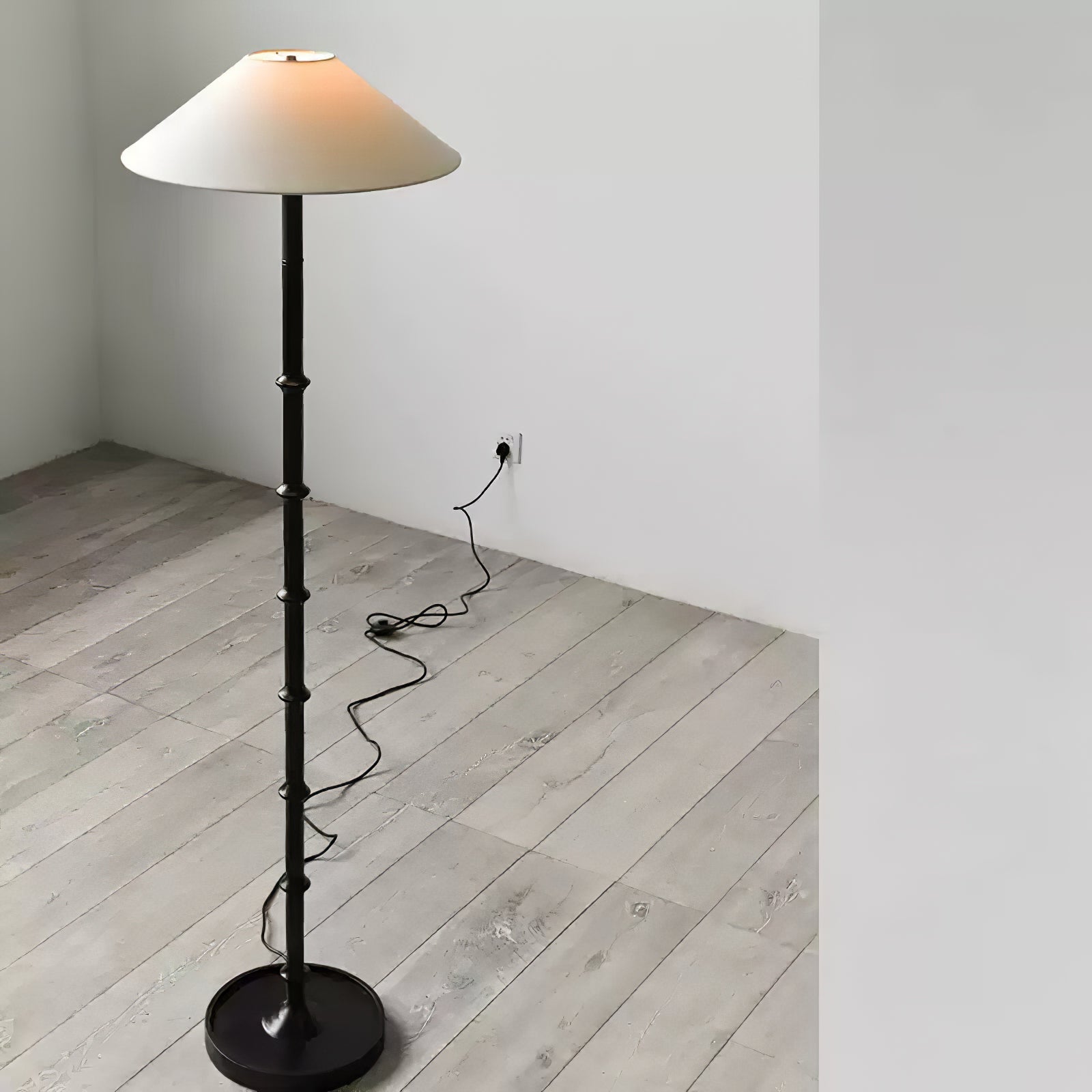 Bamboo Knot Floor Lamp - Blowlighting