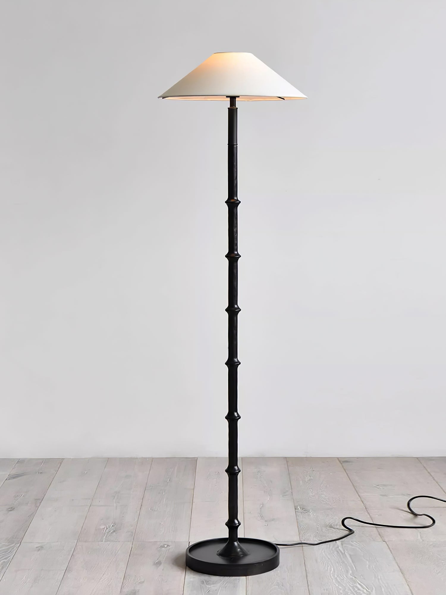 Bamboo Knot Floor Lamp - Blowlighting