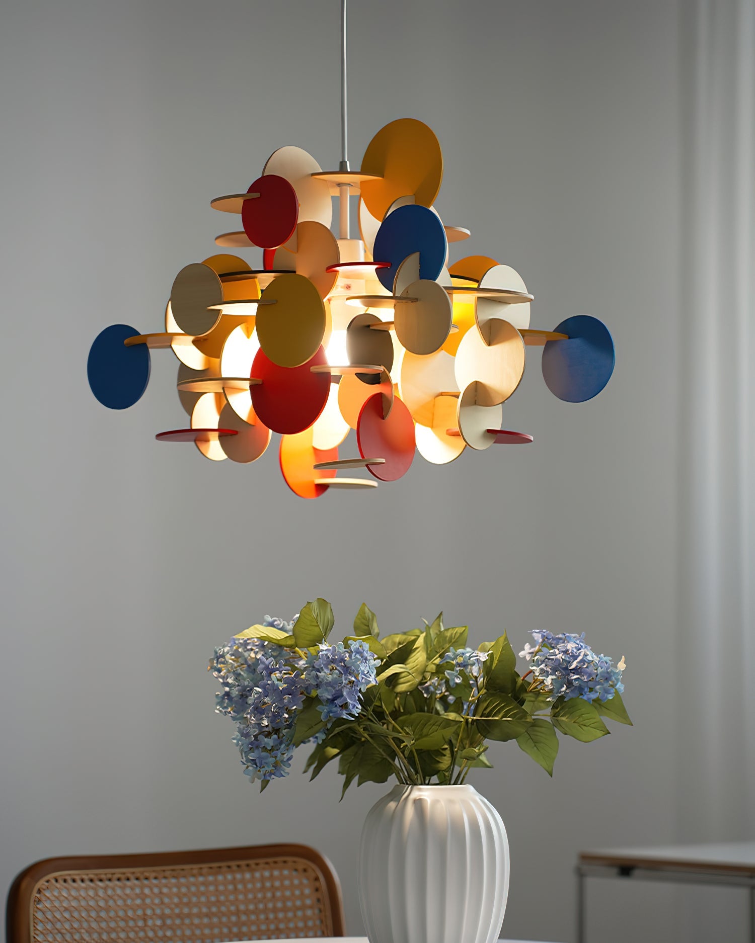 Bau Modern Metal Pendant Light
