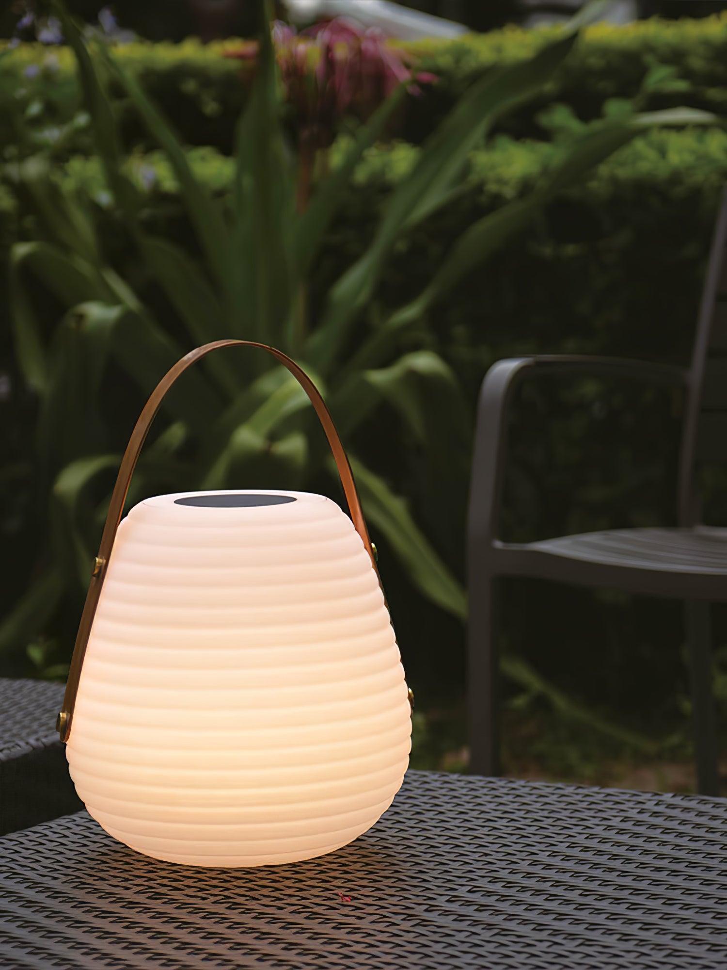 Amelia Modern Metal Outdoor Lighting - Blowlighting