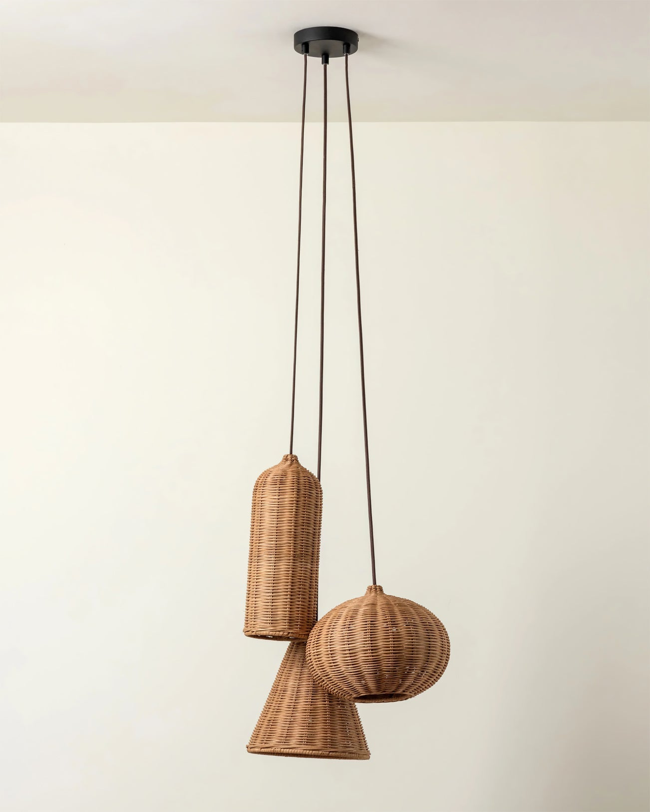 Beliani Oriental Rattan Pendant Light