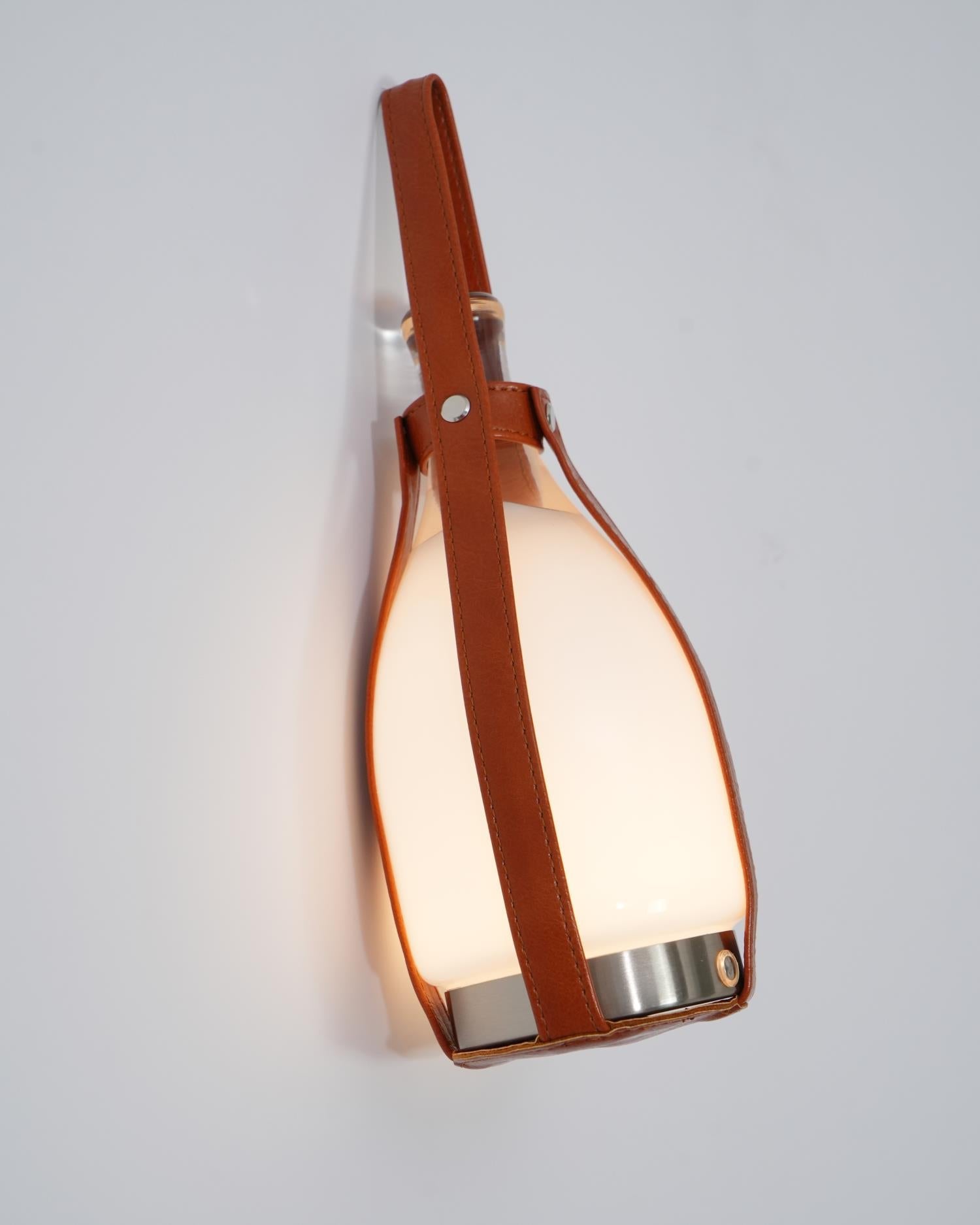 Bell Portable Battery Table Lamp - Blowlighting