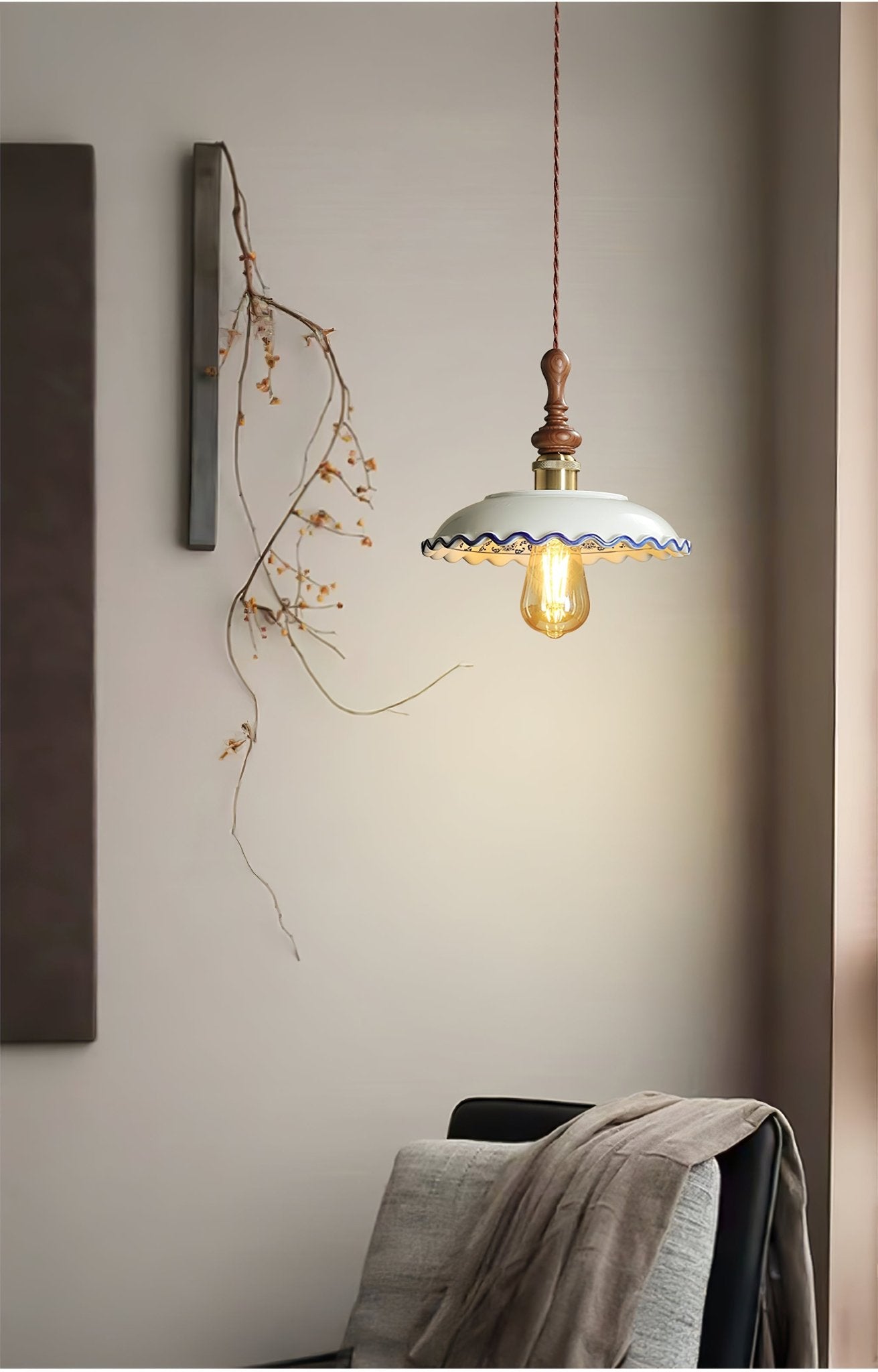 Bellaria Ceramic Pendant Light - Blowlighting