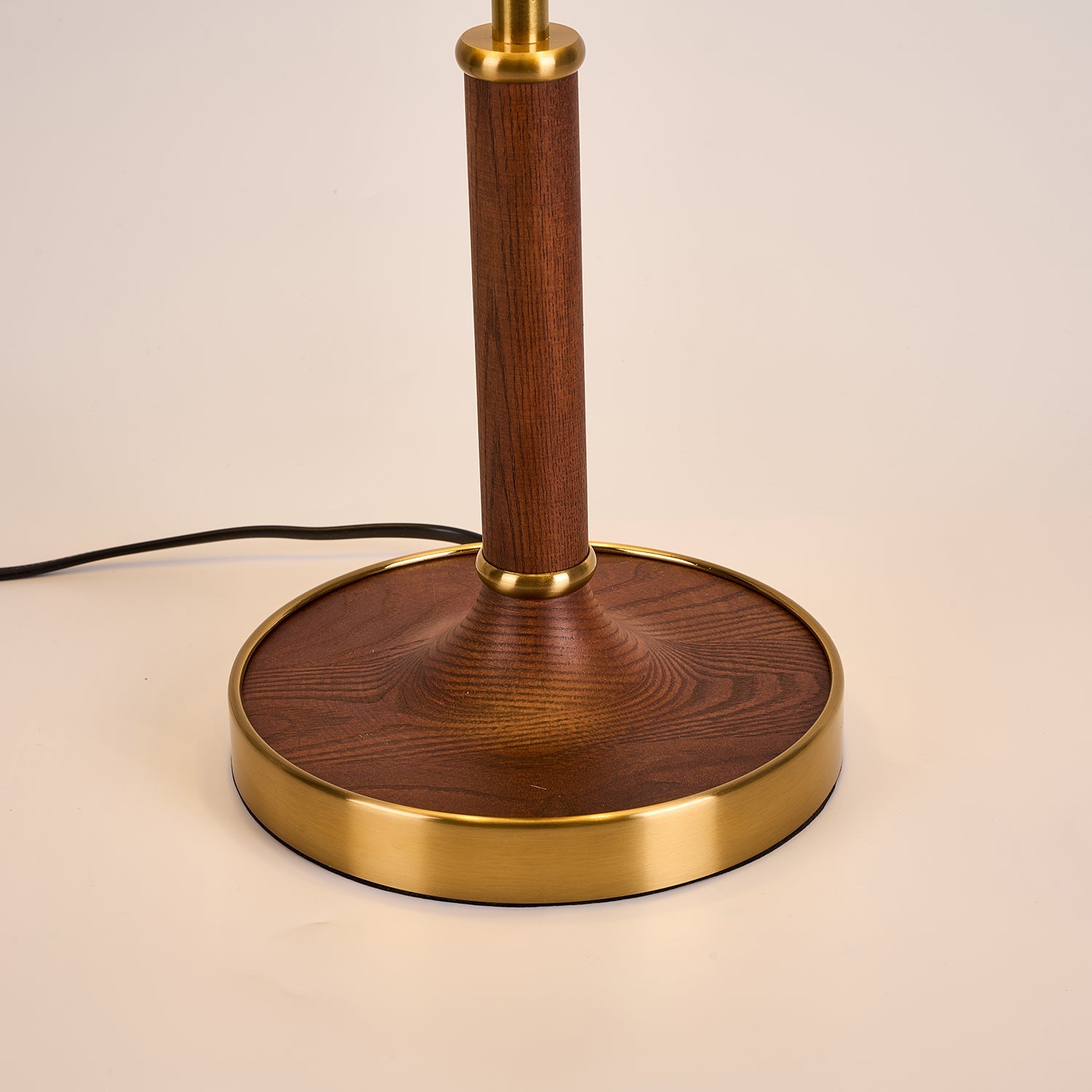 Belle Table Lamp - Blowlighting
