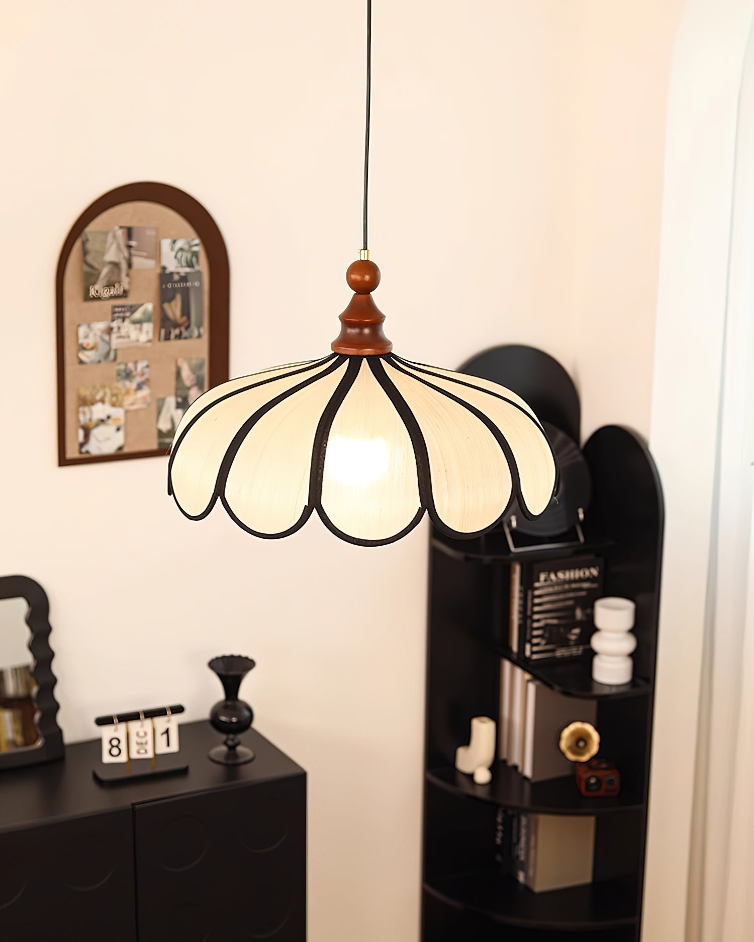 Bellerin Classic Abaca Pendant Light