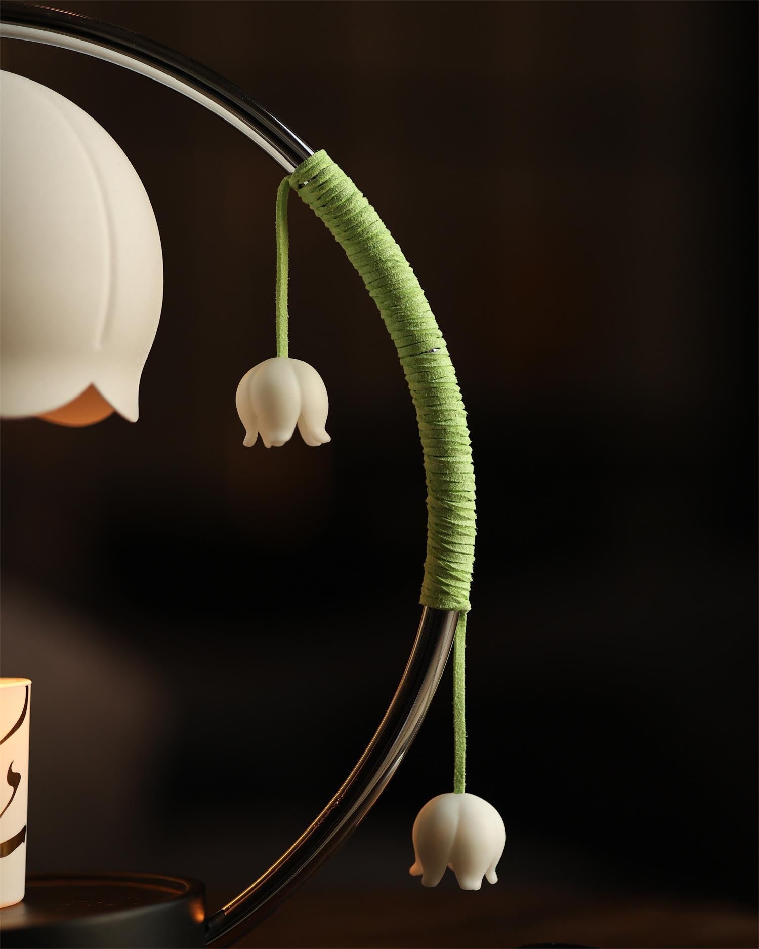 Sorra Modern Candle Warmer Lamp