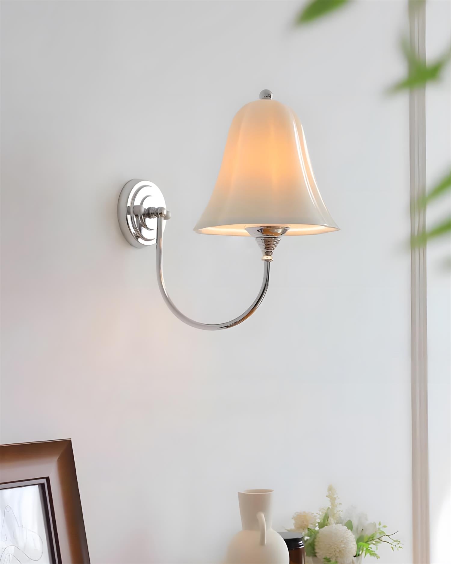 Bellis Scandinavian Ceramics Wall Light