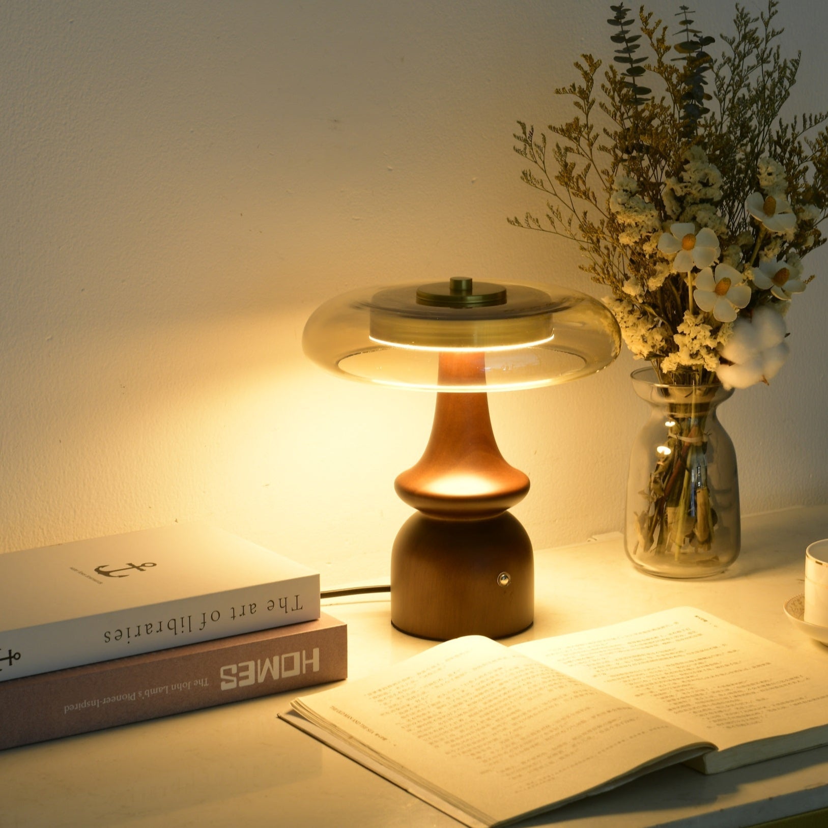 Mushroom Retro Glass Table Lamp - Blowlighting