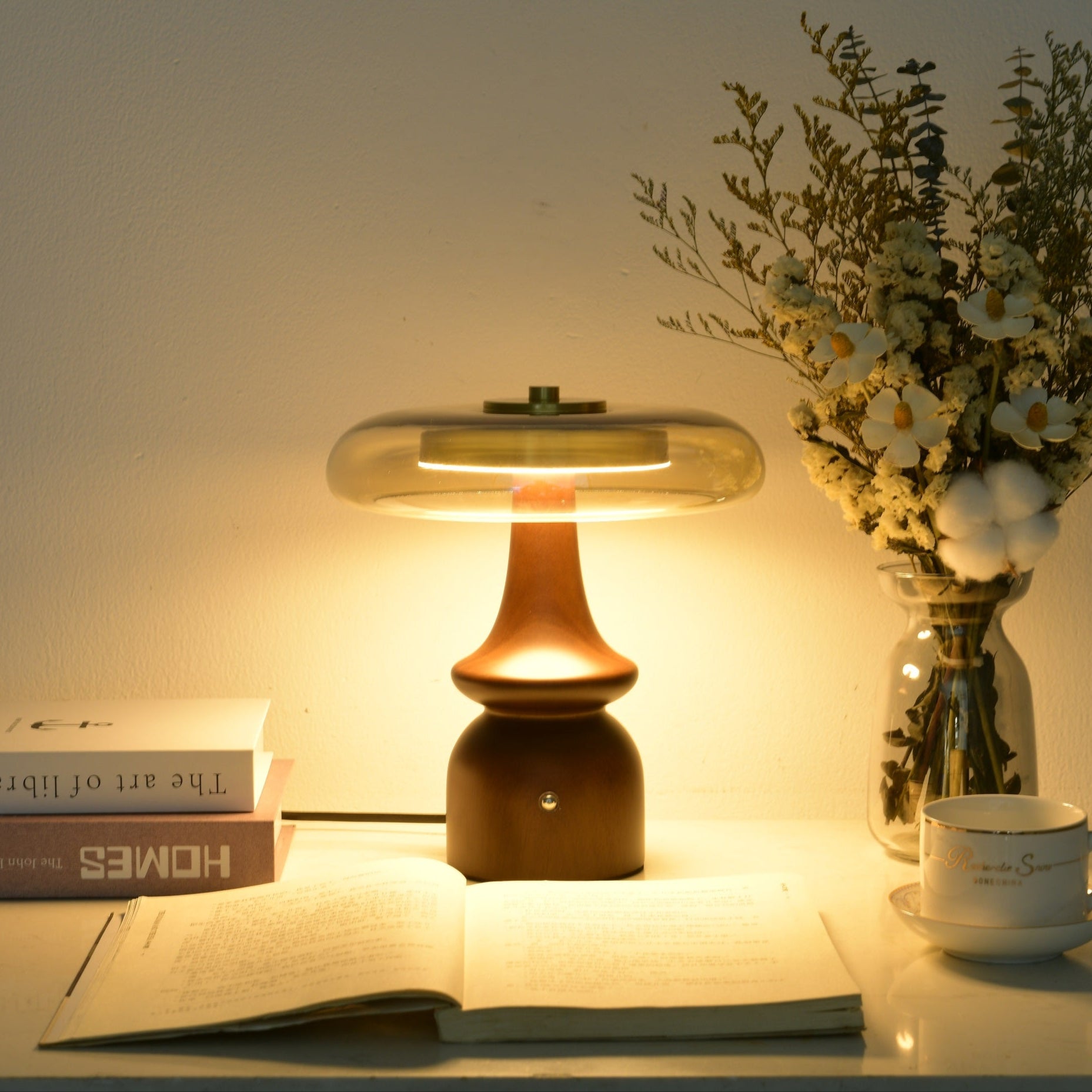 Mushroom Retro Glass Table Lamp - Blowlighting