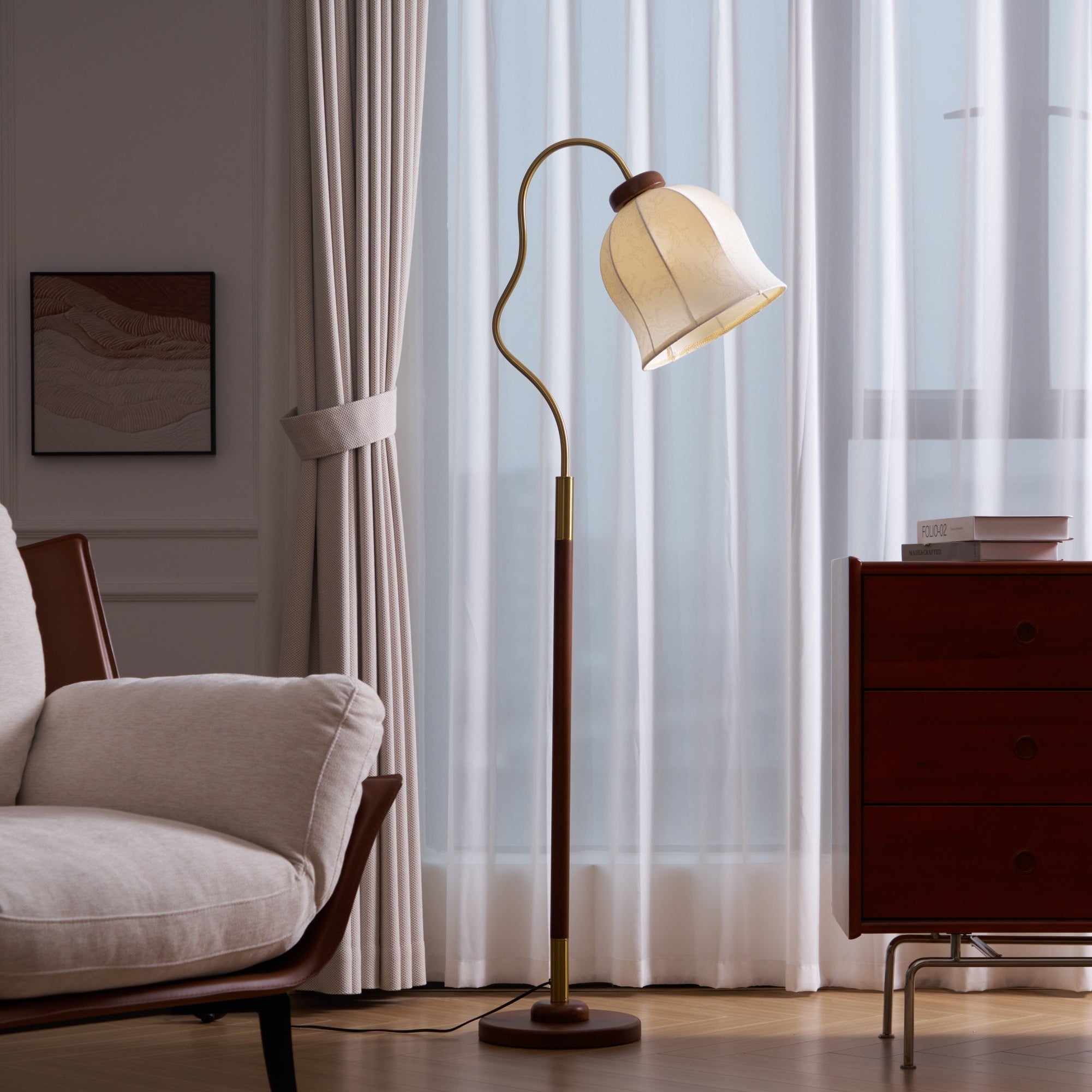 Bellvine Floor Lamp - Blowlighting