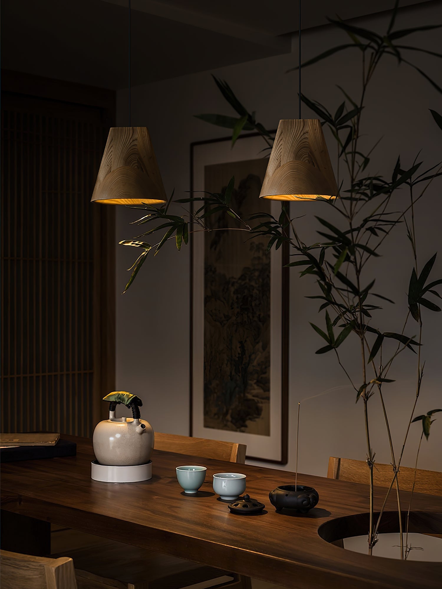 Ivarara Asymmetrical Wood Pendant Light - Blowlighting