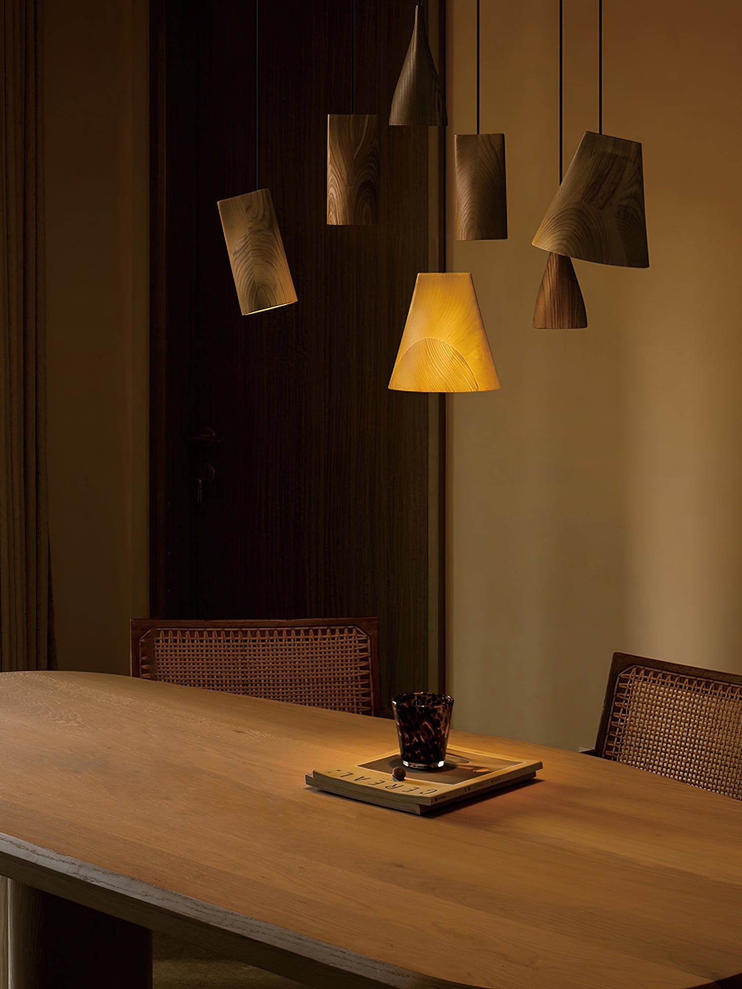 Ivarara Asymmetrical Wood Pendant Light - Blowlighting