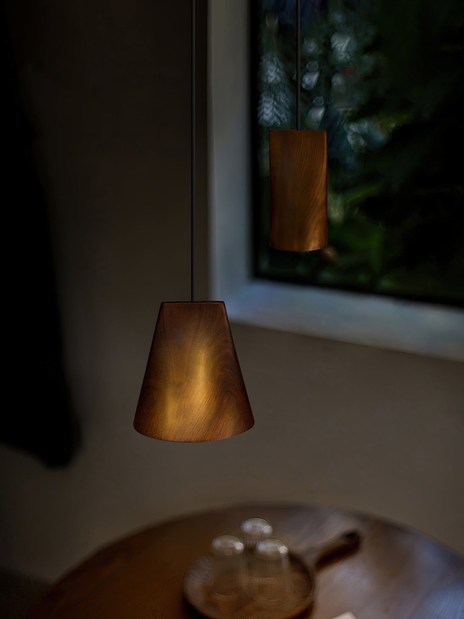 Ivarara Asymmetrical Wood Pendant Light - Blowlighting