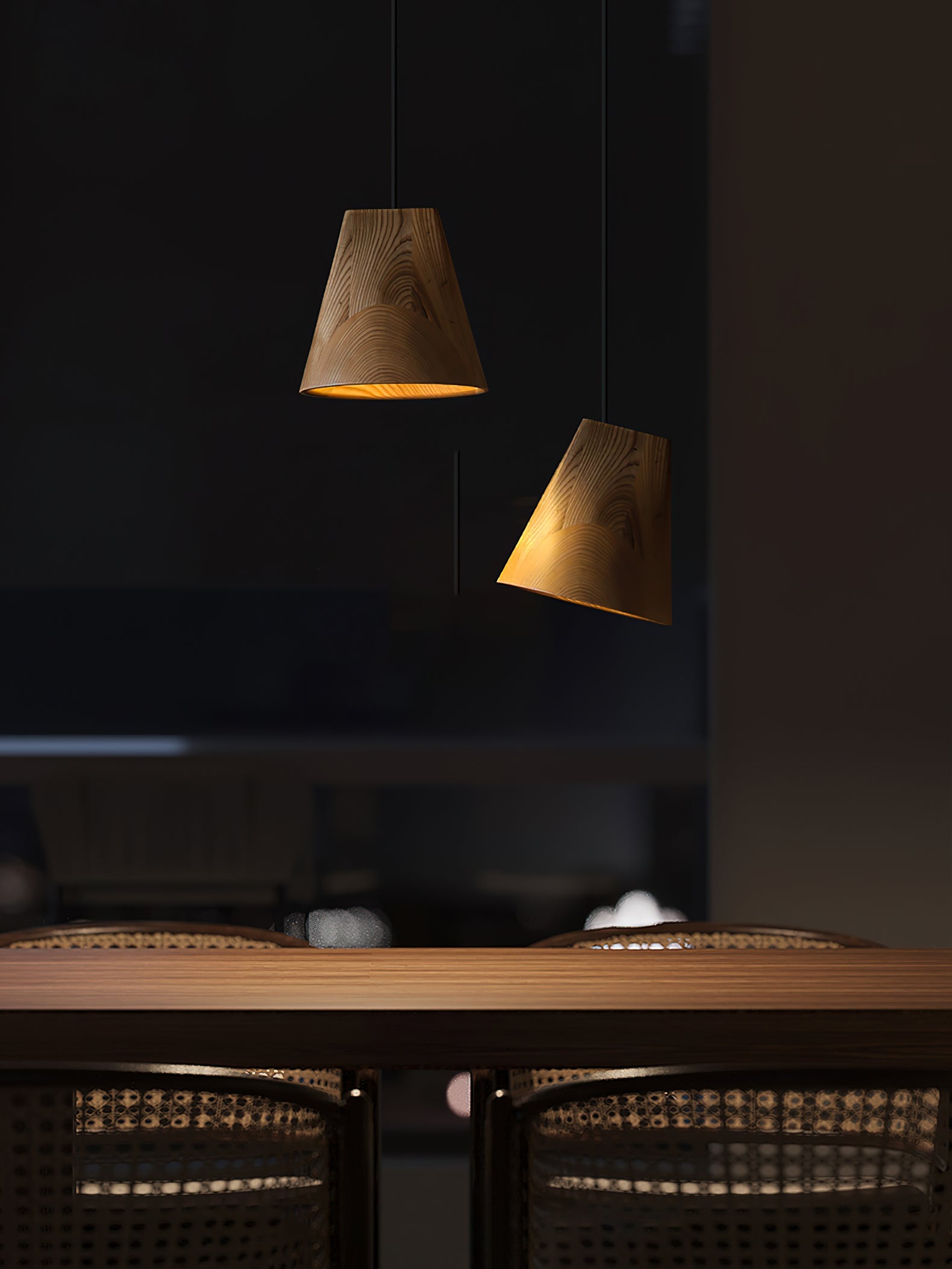 Ivarara Asymmetrical Wood Pendant Light - Blowlighting