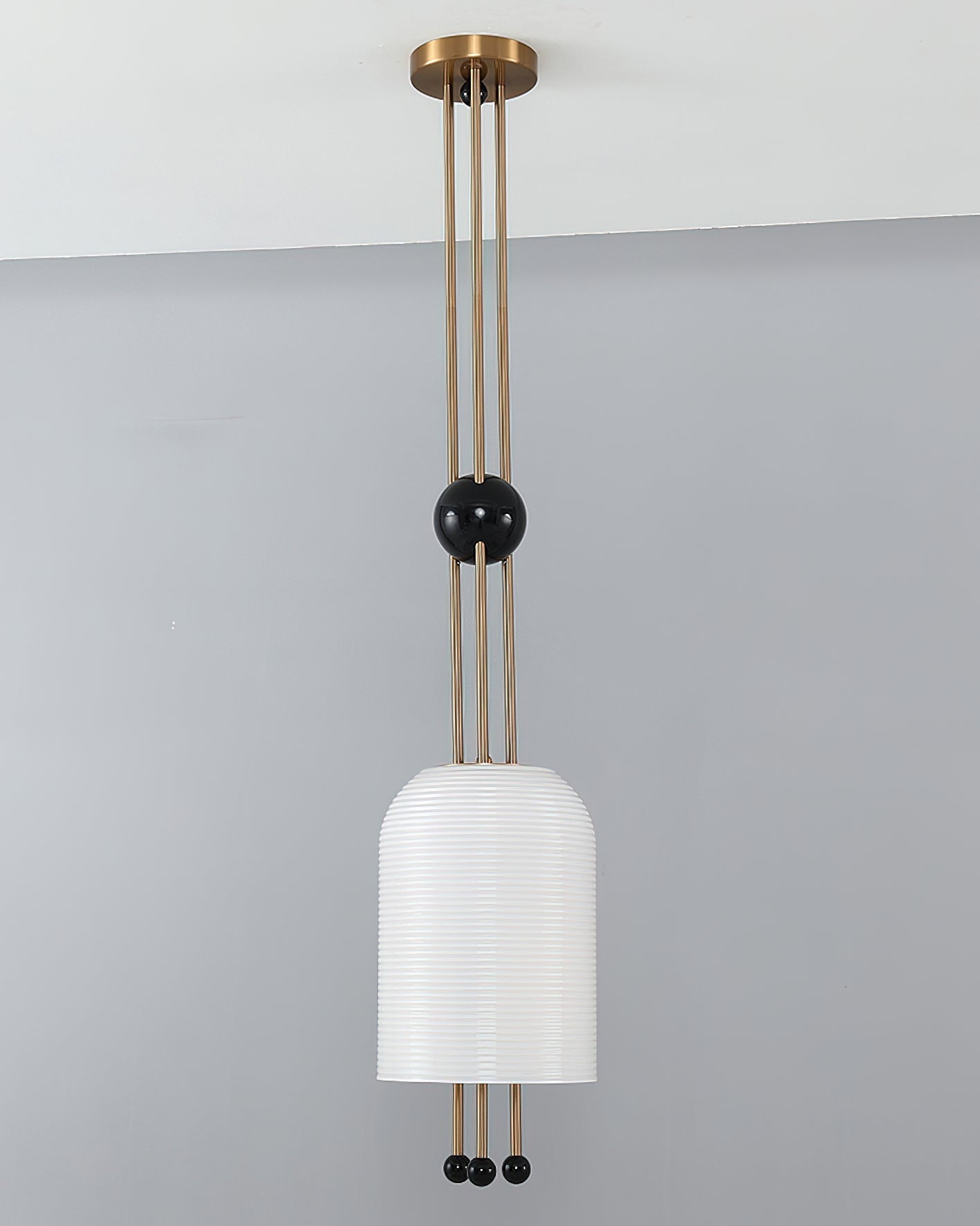 Voloraris Traditional Elegance Metal Glass Pendant Light - Blowlighting