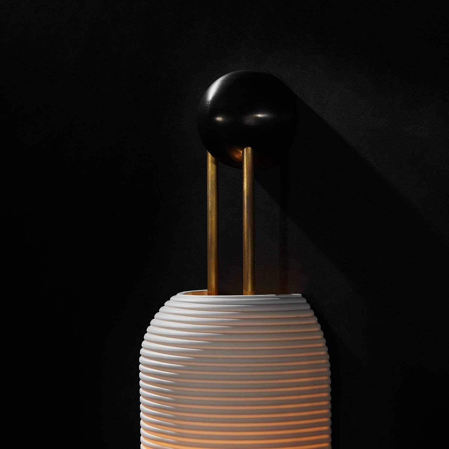 Benjamin Wall Light - Blowlighting