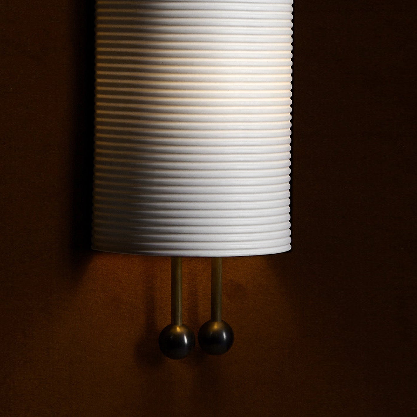 Benjamin Wall Light - Blowlighting
